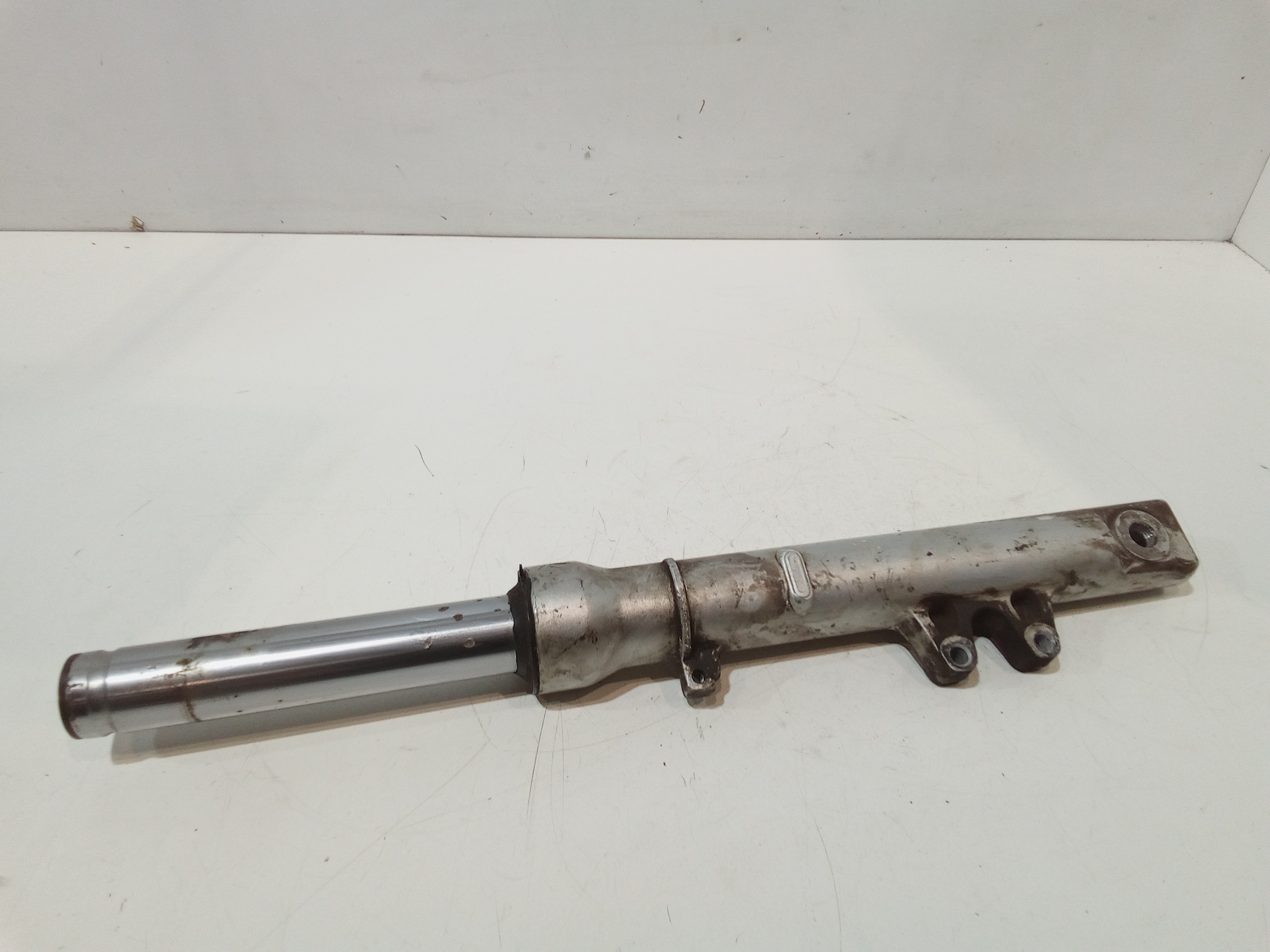 Gambale stelo forcella SX per Keeway Motor Outlook 150cc (2007 - 2008)