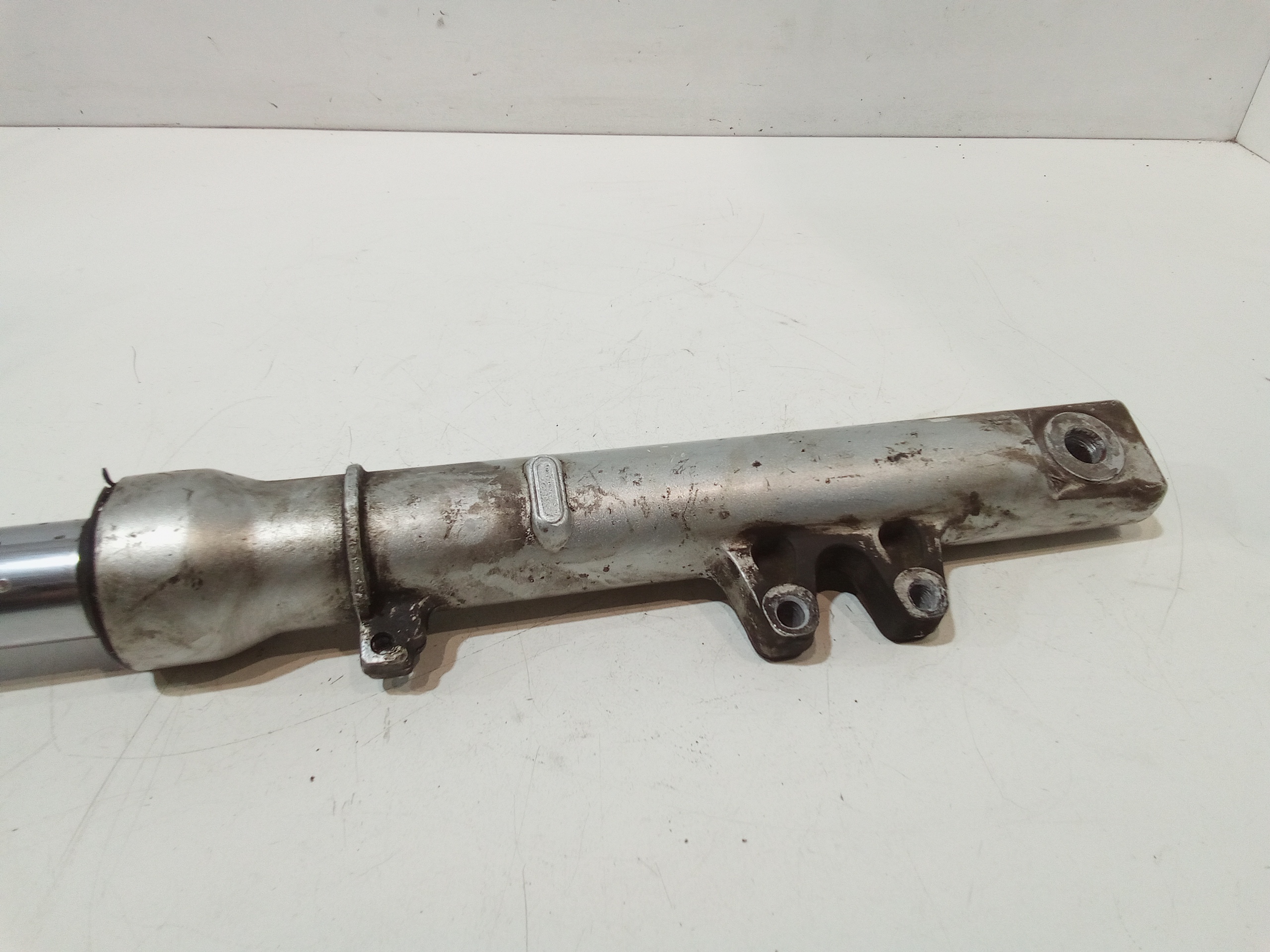 Gambale stelo forcella SX per Keeway Motor Outlook 150cc (2007 - 2008)