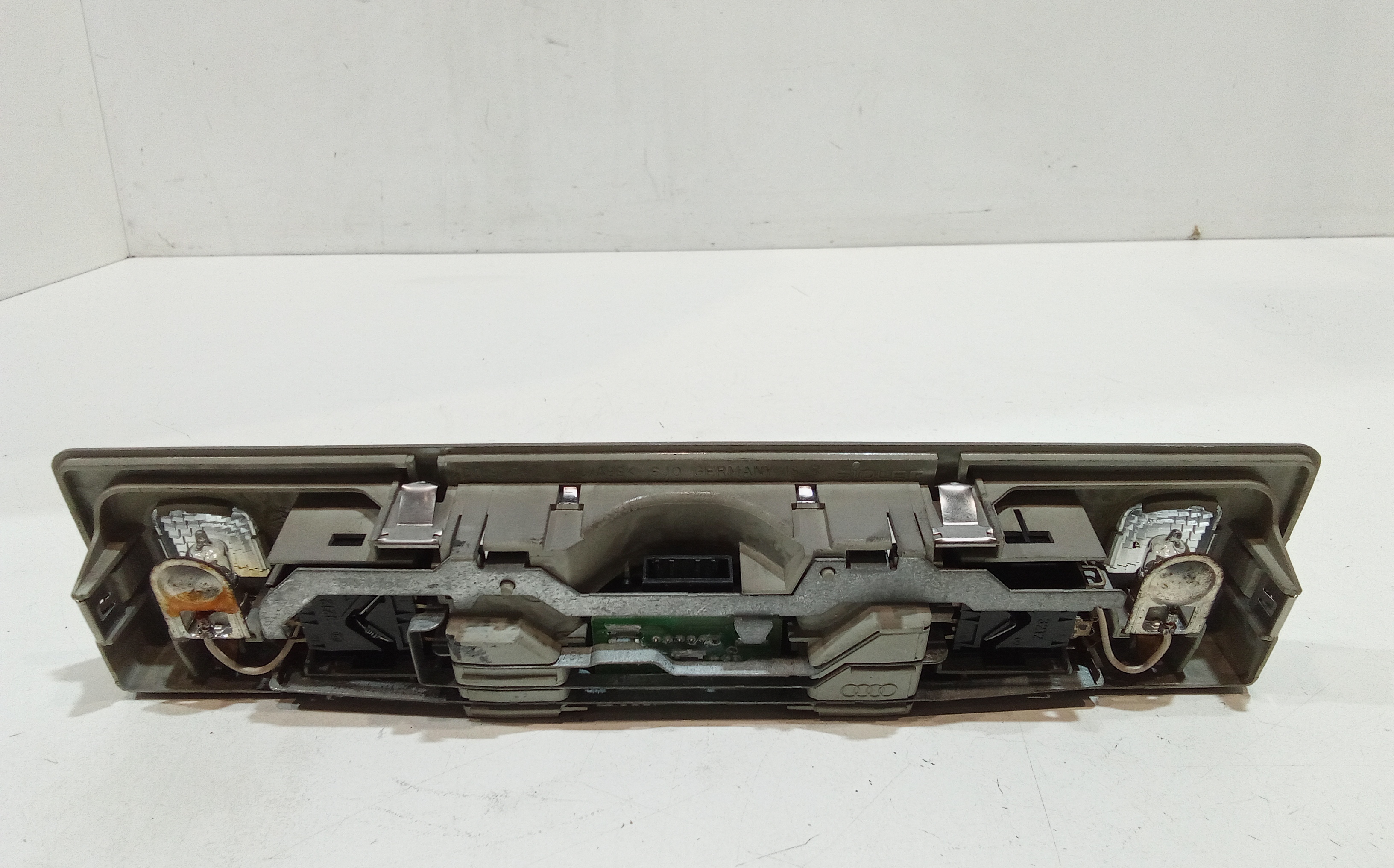 Plafoniera posteriore per Audi A8 1a serie (1994 - 2001)