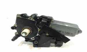 Motorino Alzavetro anteriore Sinistro per Audi A8 1a serie (1994 - 2001)