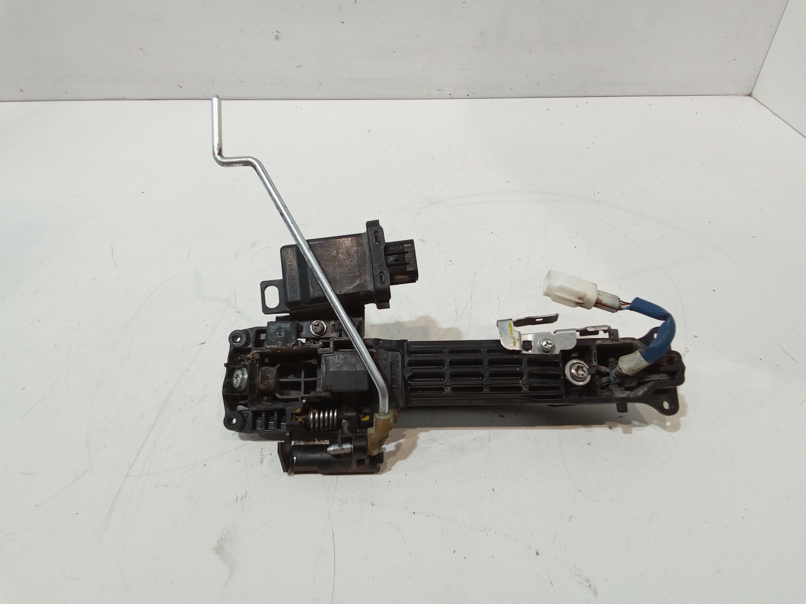 Maniglia elettrica cofano posteriore per Toyota Rav4 4 Serie (2005 - 2009)