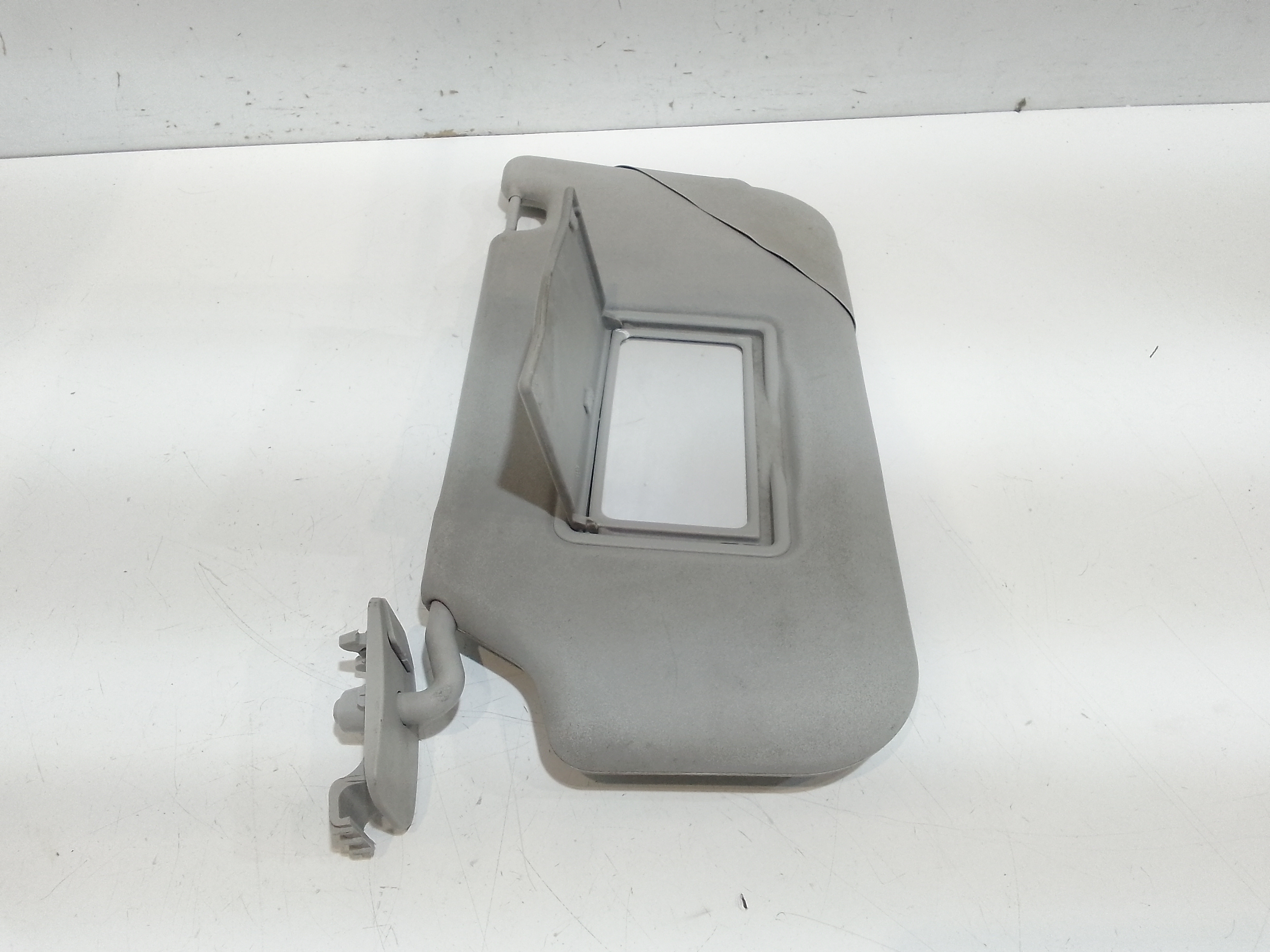 Parasole aletta anteriore Lato Guida per Ford Fiesta 6 Serie (2008 - 2017)