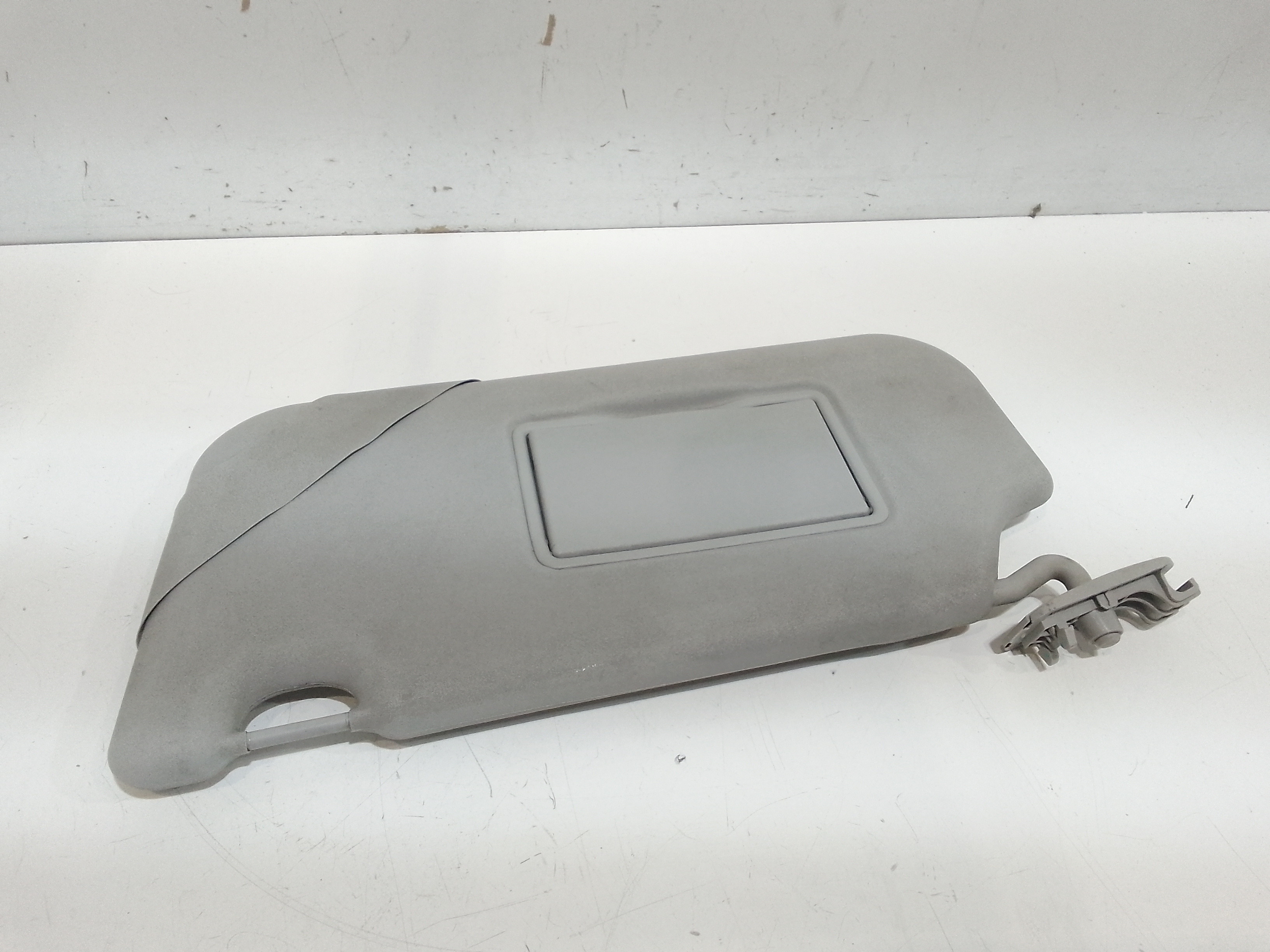 Parasole aletta anteriore Lato Guida per Ford Fiesta 6 Serie (2008 - 2017)