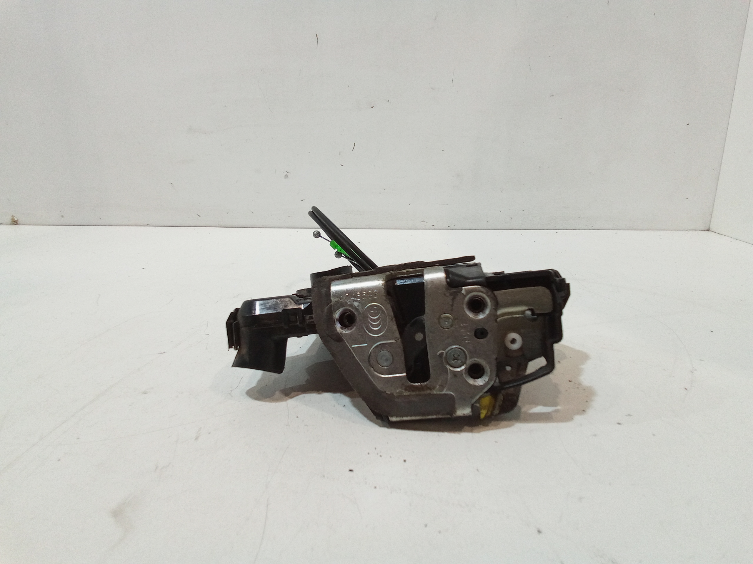 Serratura Anteriore Sinistra per Toyota Rav4 4 Serie (2005 - 2009)