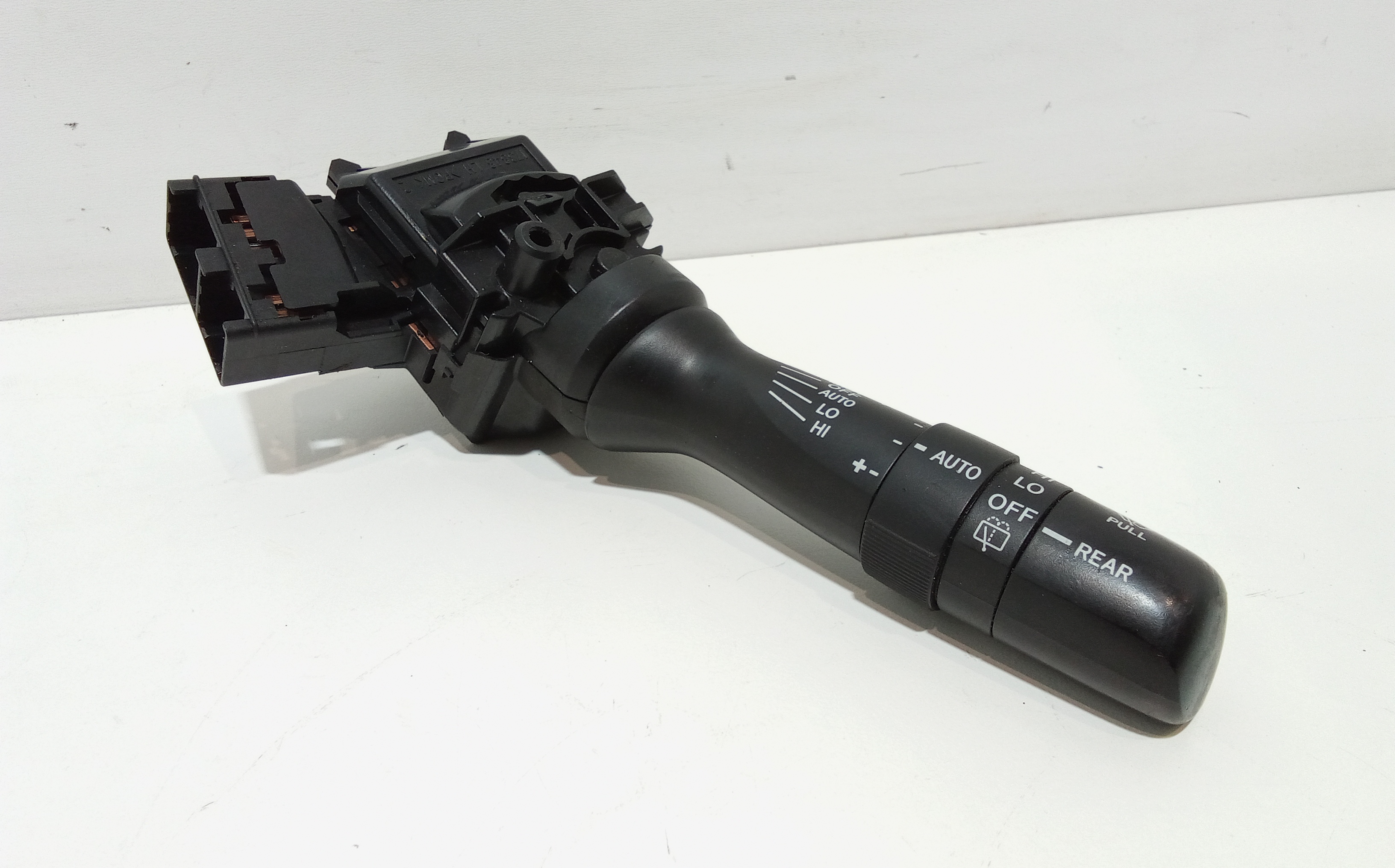 Devioluci destro per Toyota Rav4 4 Serie (2005 - 2009)