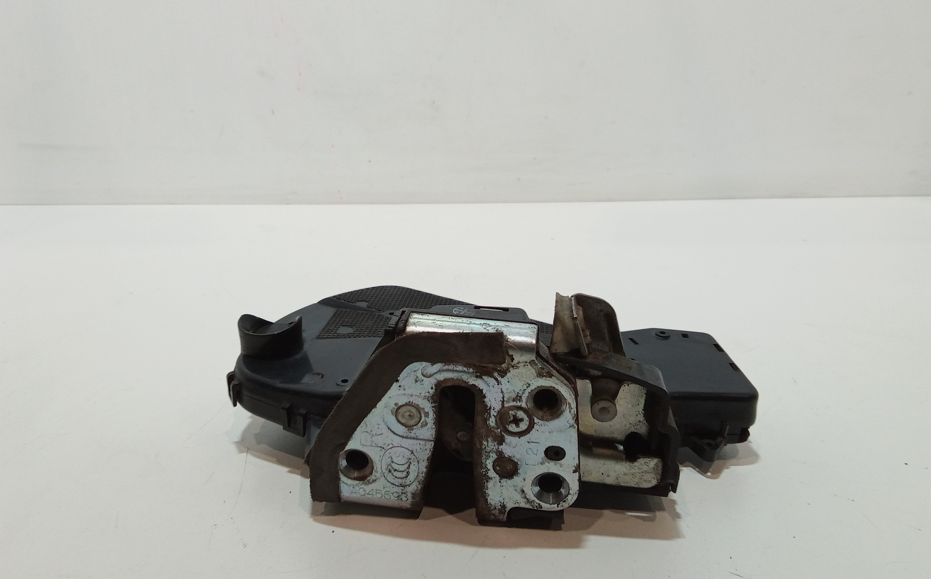 Serratura Cofano Posteriore per Toyota Rav4 4 Serie (2005 - 2009)