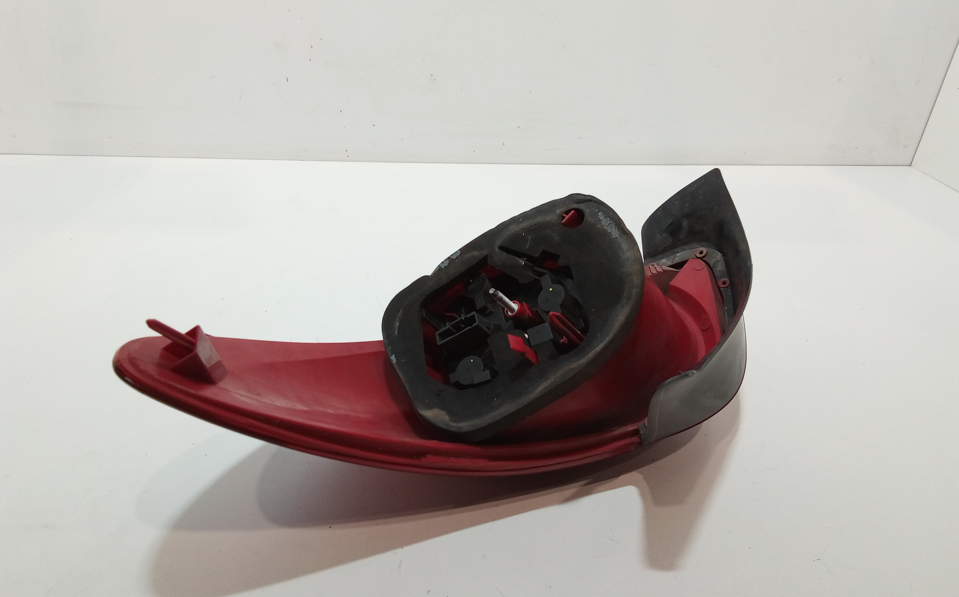 Stop fanale Posteriore sinistro lato Guida per Peugeot 206 Plus Berlina (2009 - In produzione)