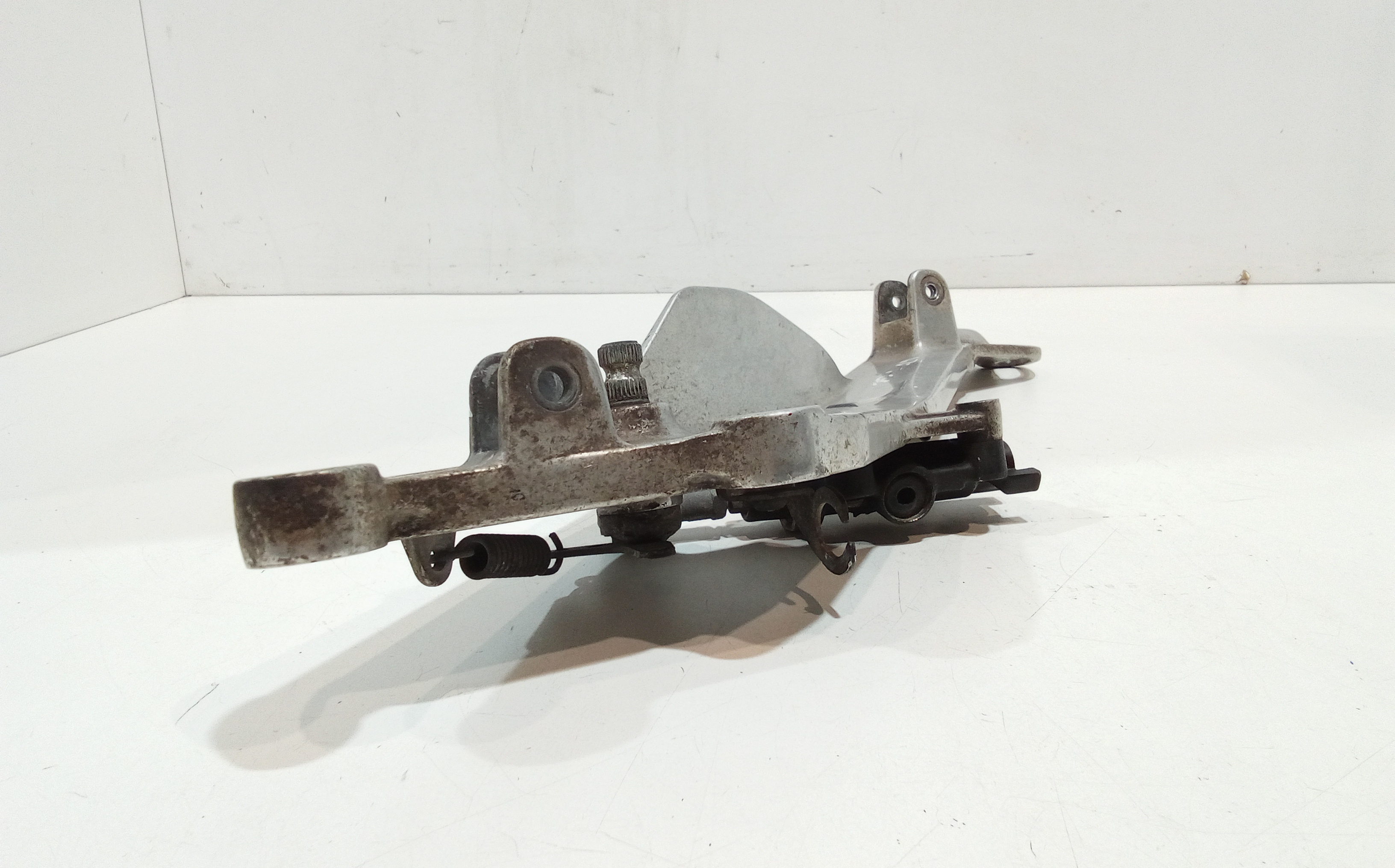 Staffa supporto pedalino per Yamaha TDM 900cc (2002 - 2014)