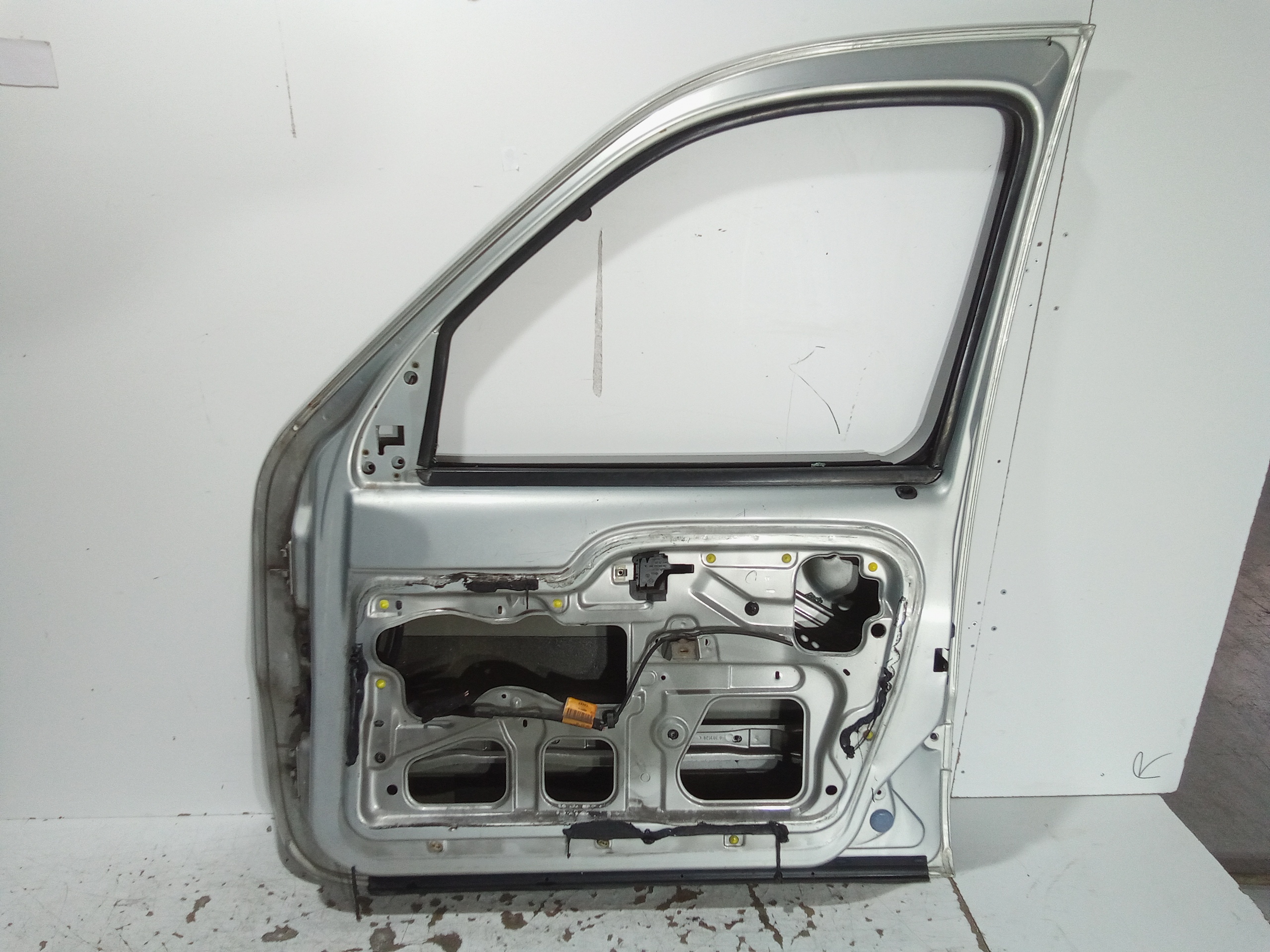 Portiera anteriore Destra per Renault Kangoo 3 Serie (2003 - 2007)