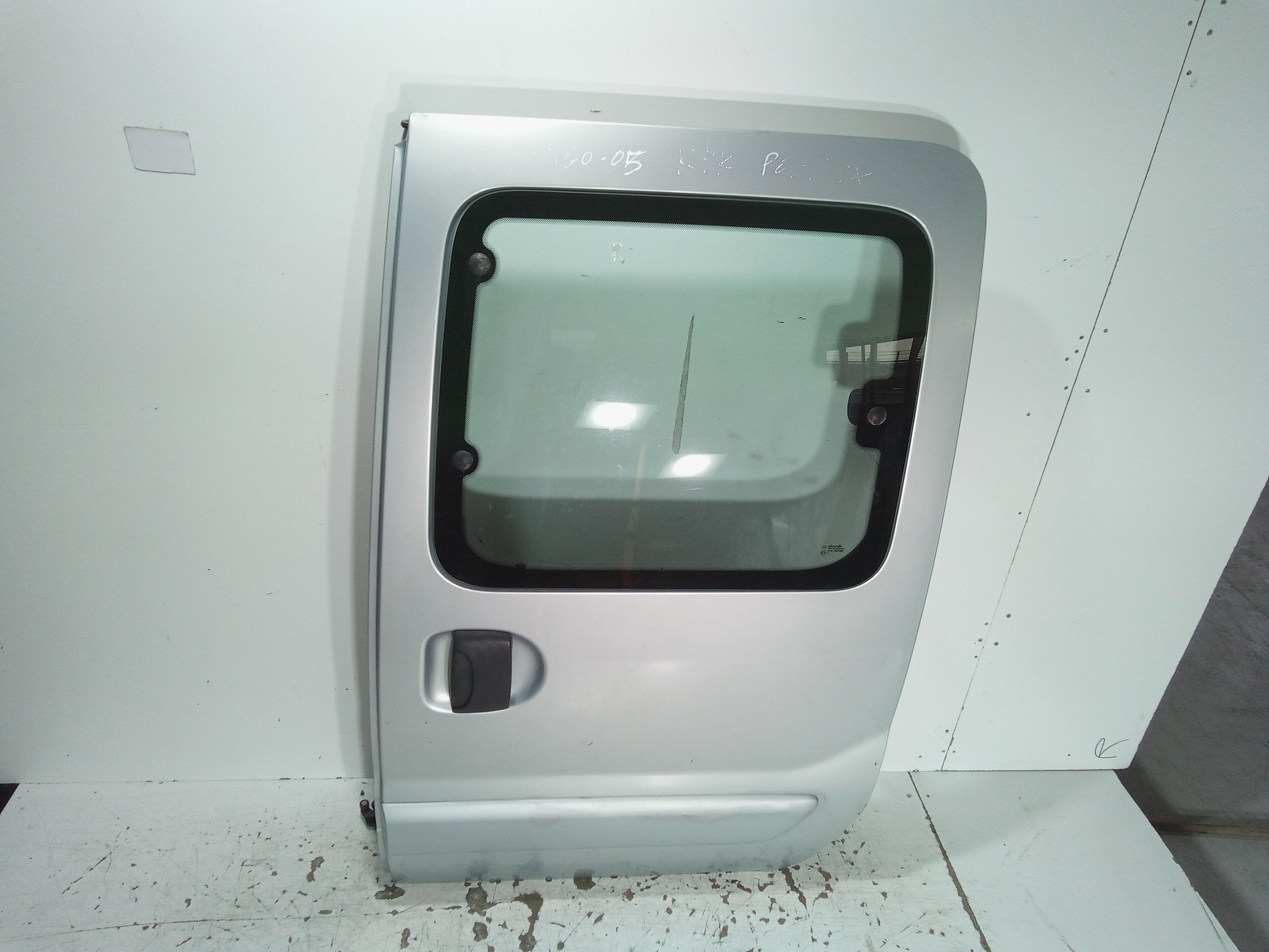 Porta scorrevole laterale SX per Renault Kangoo 3 Serie (2003 - 2007)