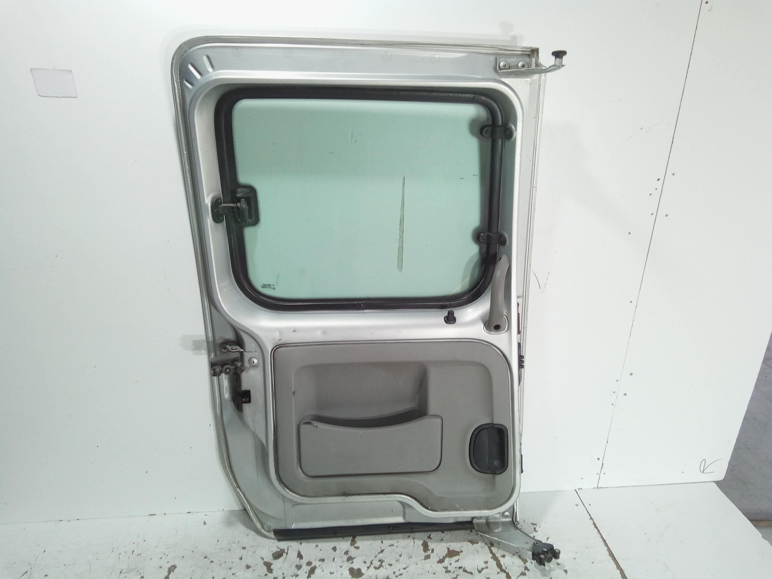 Porta scorrevole laterale SX per Renault Kangoo 3 Serie (2003 - 2007)