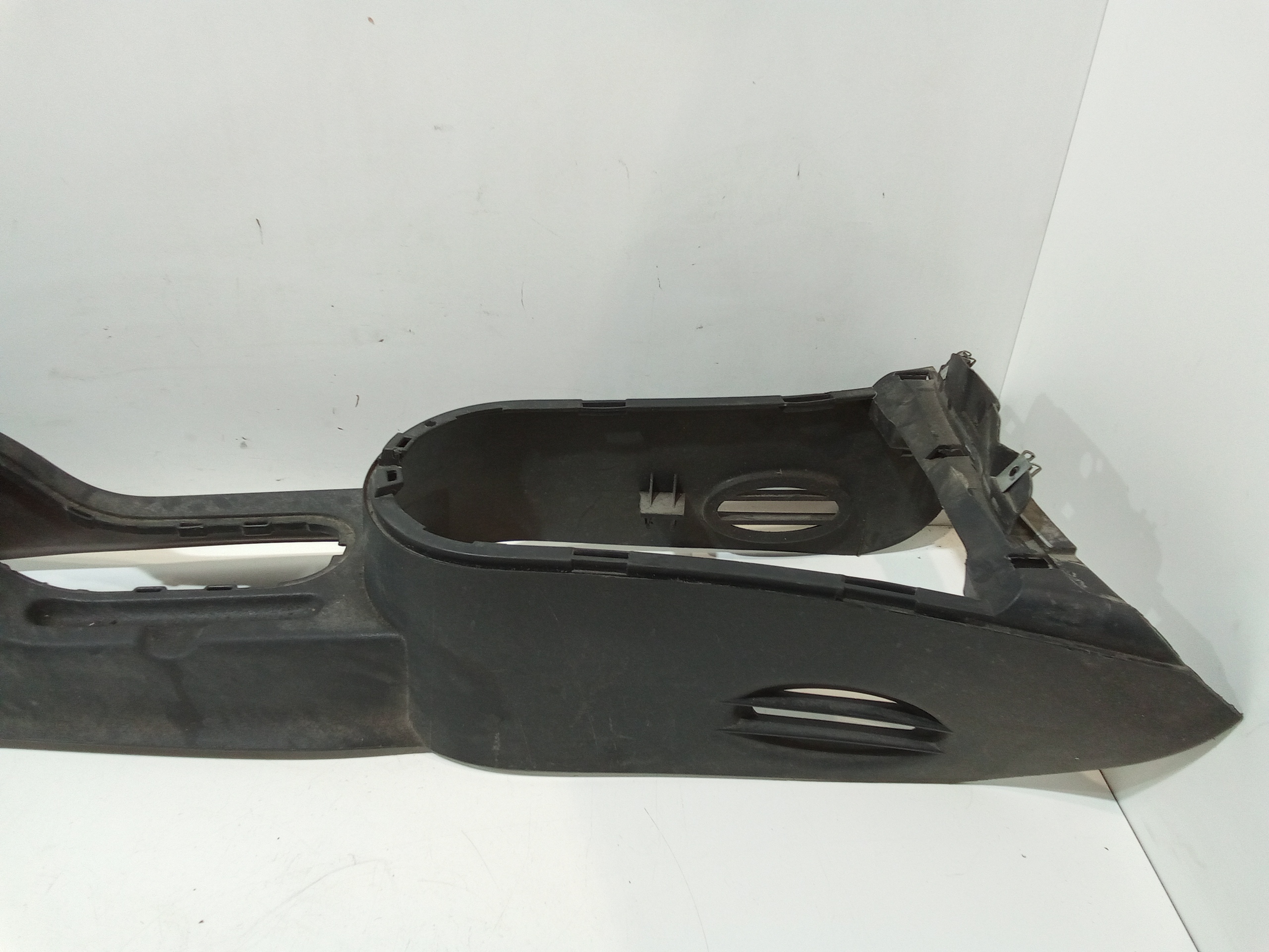 Tunnel centrale per Chatenet CH 30 (2013 - 2016)