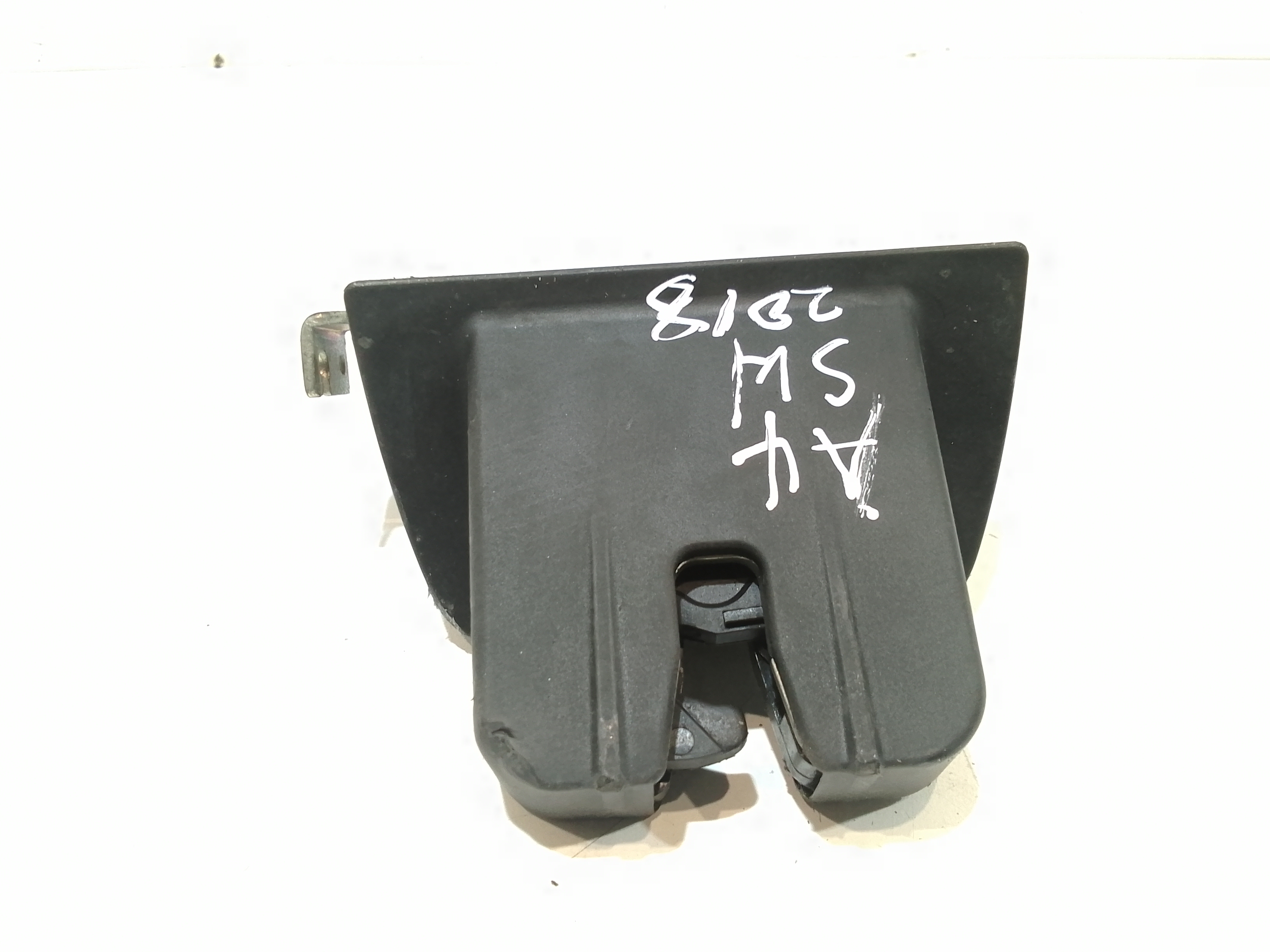 Serratura Cofano Posteriore per Audi A4 Avant (8w5) (15>) (2015 - In produzione)