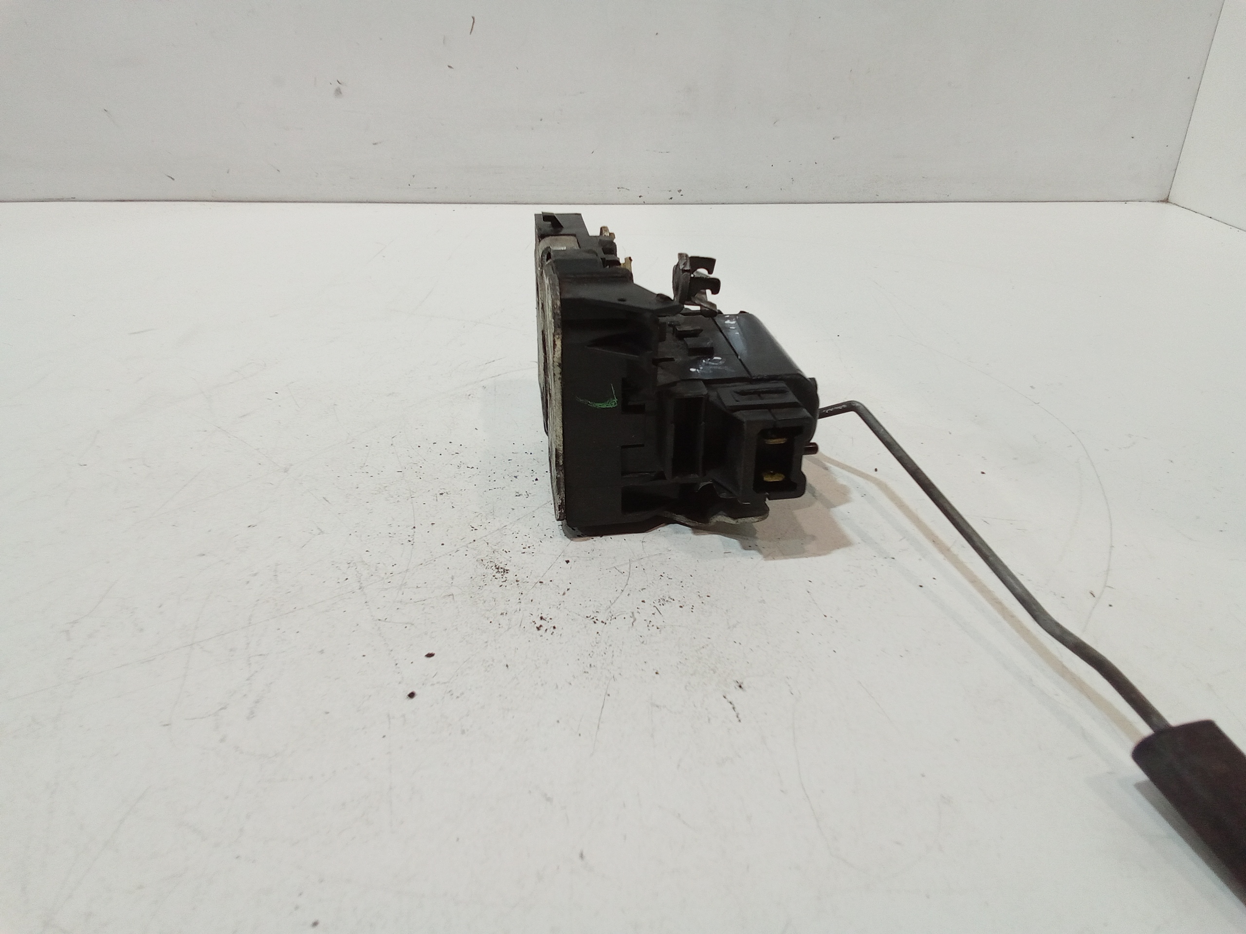 Serratura Anteriore Destra per Renault Kangoo 3 Serie (2003 - 2007)