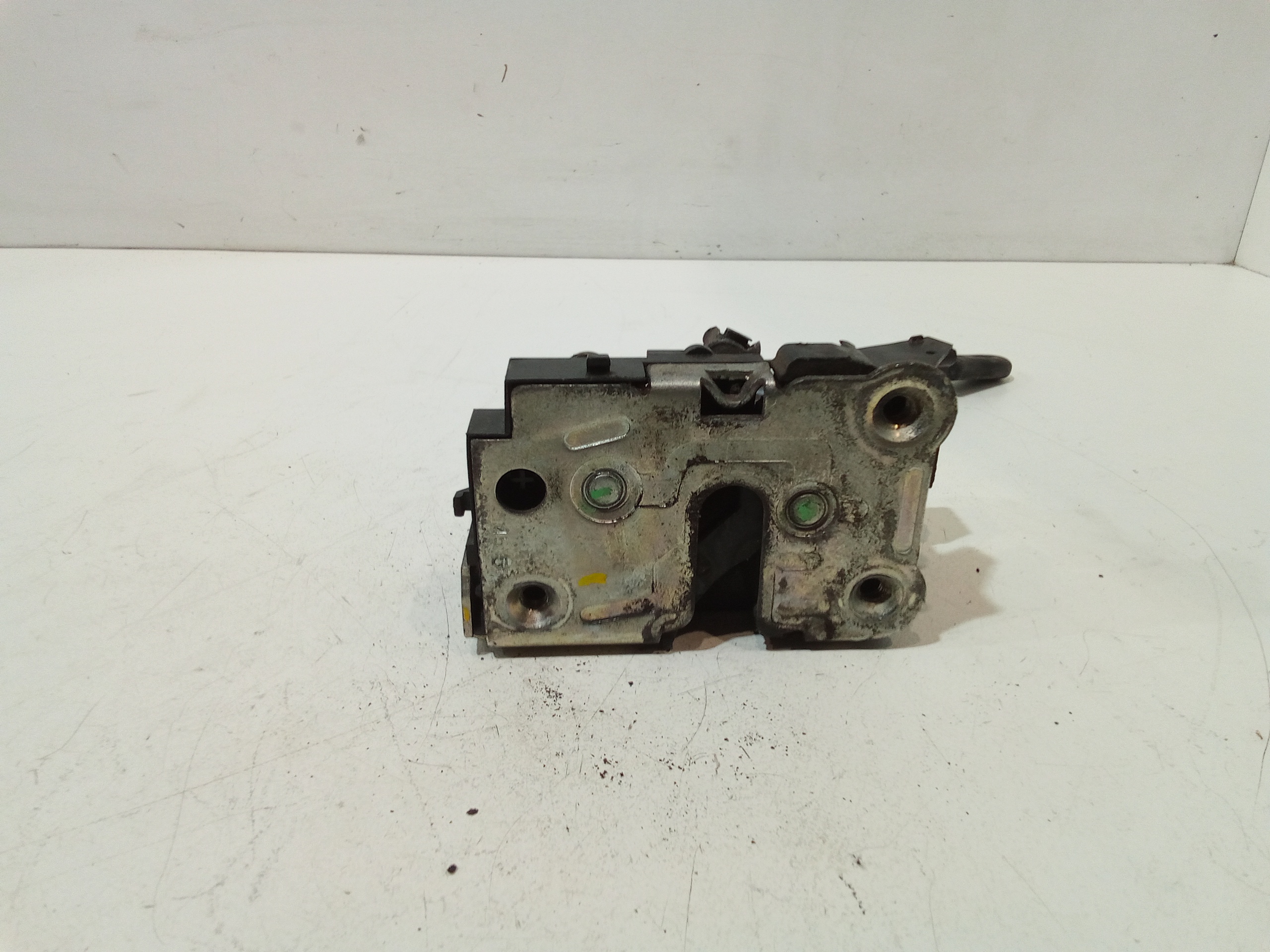 Serratura Anteriore Destra per Renault Kangoo 3 Serie (2003 - 2007)