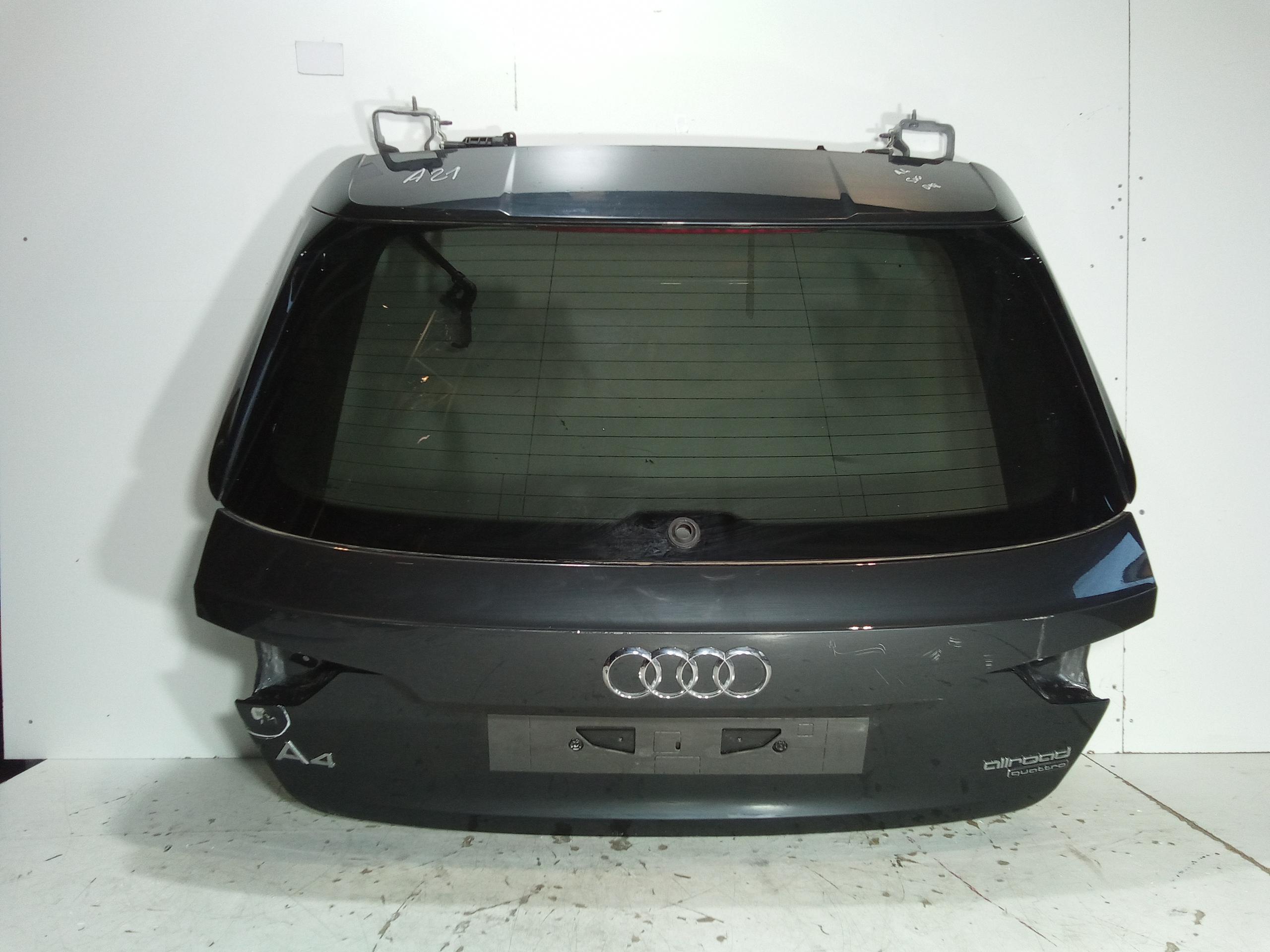 Portellone Posteriore per Audi A4 Allroad Serie B9 (8wh) (16>) (2016 - In produzione)