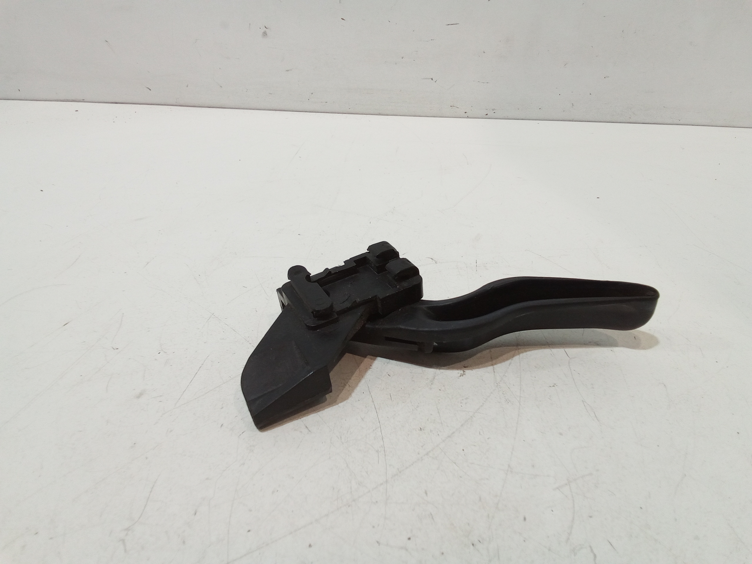 Leva apertura cofano anteriore per Opel Corsa C 3p 1 Serie (2000 - 2003)