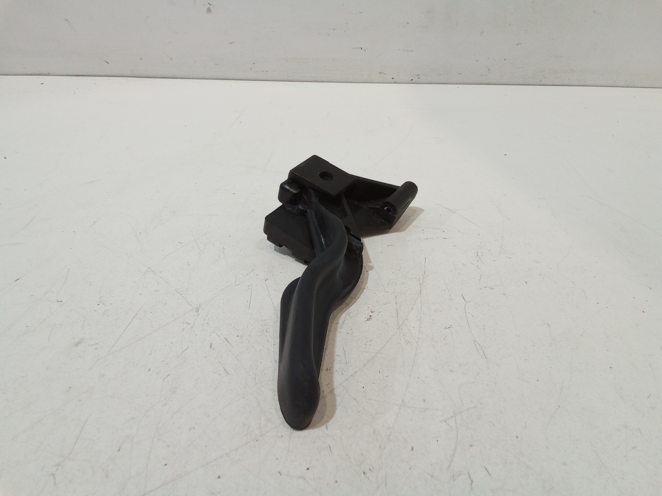 Leva apertura cofano anteriore per Opel Corsa C 3p 1 Serie (2000 - 2003)