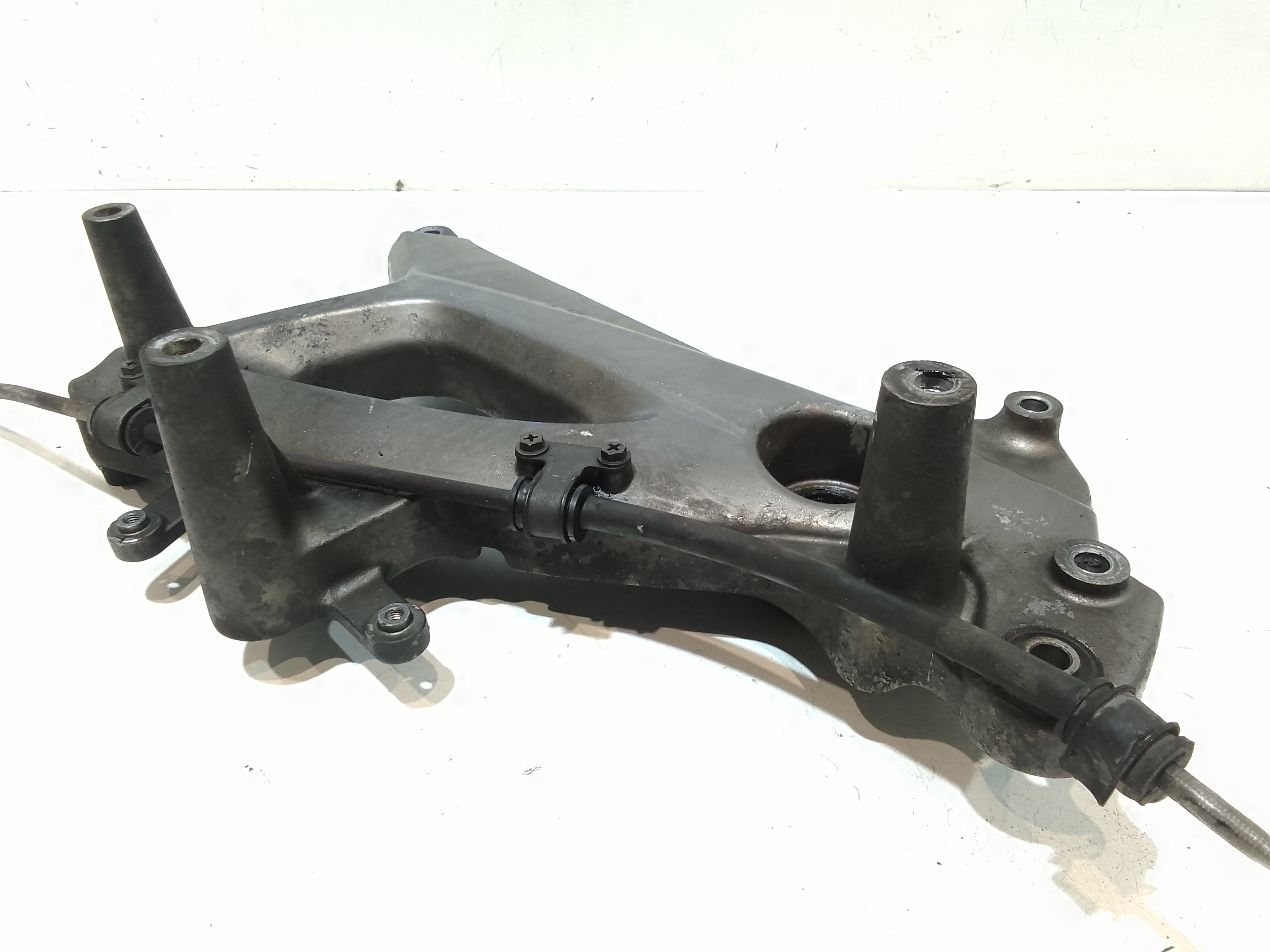 Staffa supporto marmitta per Kymco People GT 300cc (2010 - 2017)