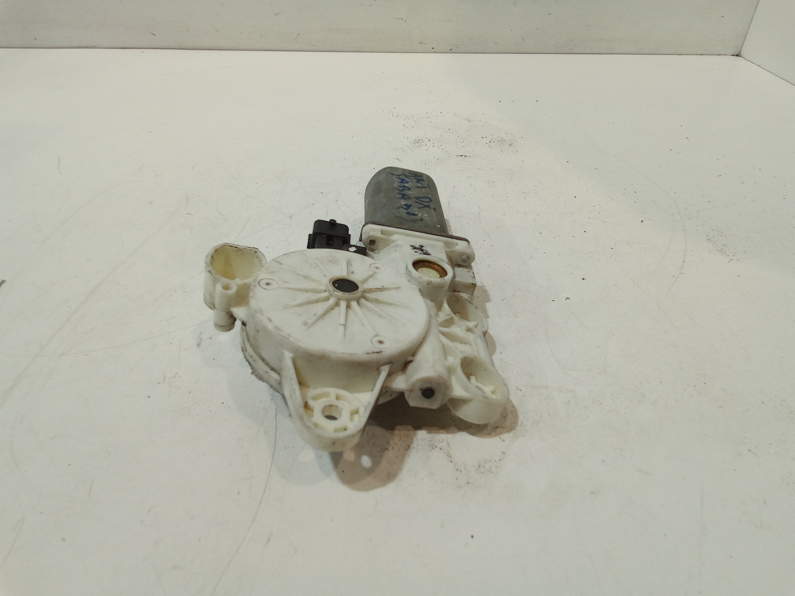 Motorino Alzavetro anteriore destra per Saab 9-3 Berlina 1 Serie (1998 - 2003)