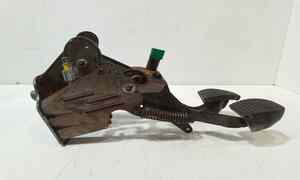 Pedaliera Freno + frizione per Peugeot 207 Cabrio (2007 - In produzione)