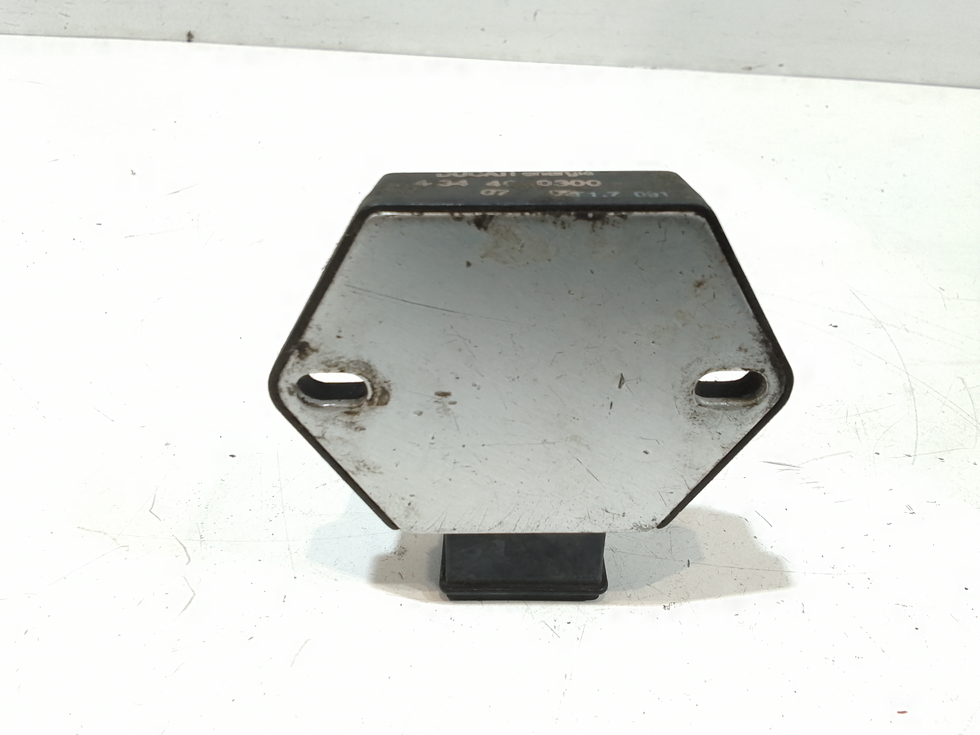 Regolatore tensione per Honda Pantheon 125 (1998 - 2004)