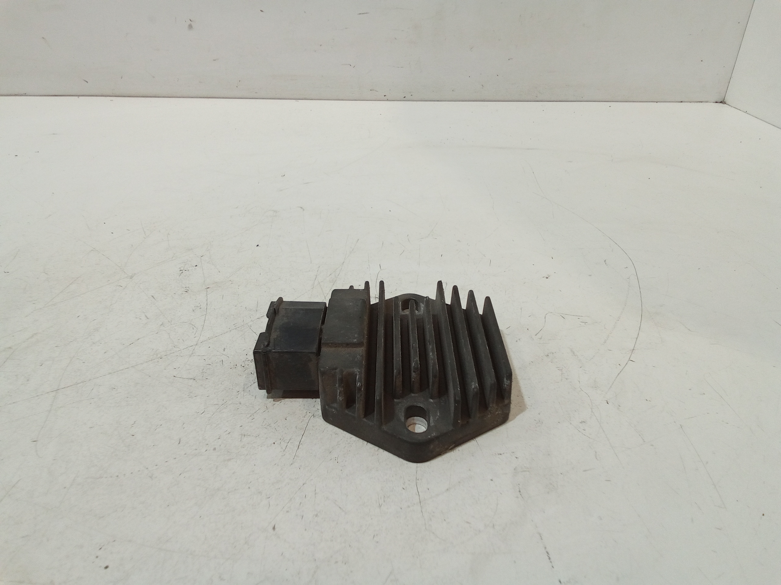 Regolatore di tensione per Honda Pantheon 150cc (03>08) (2003 - 2008)