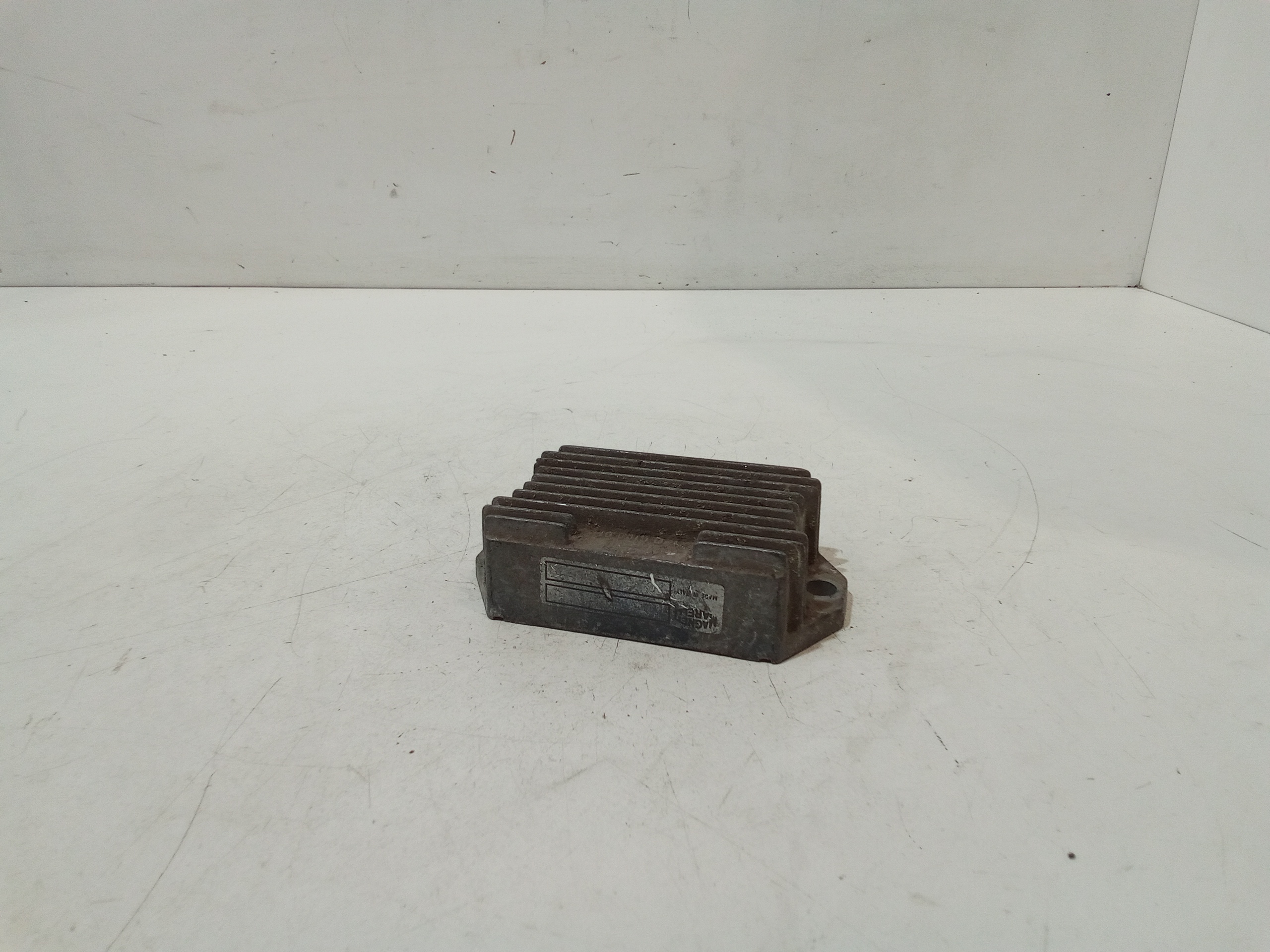 Regolatore di tensione per Piaggio Vespa 125cc Et4 (00>04) (2000 - 2004)