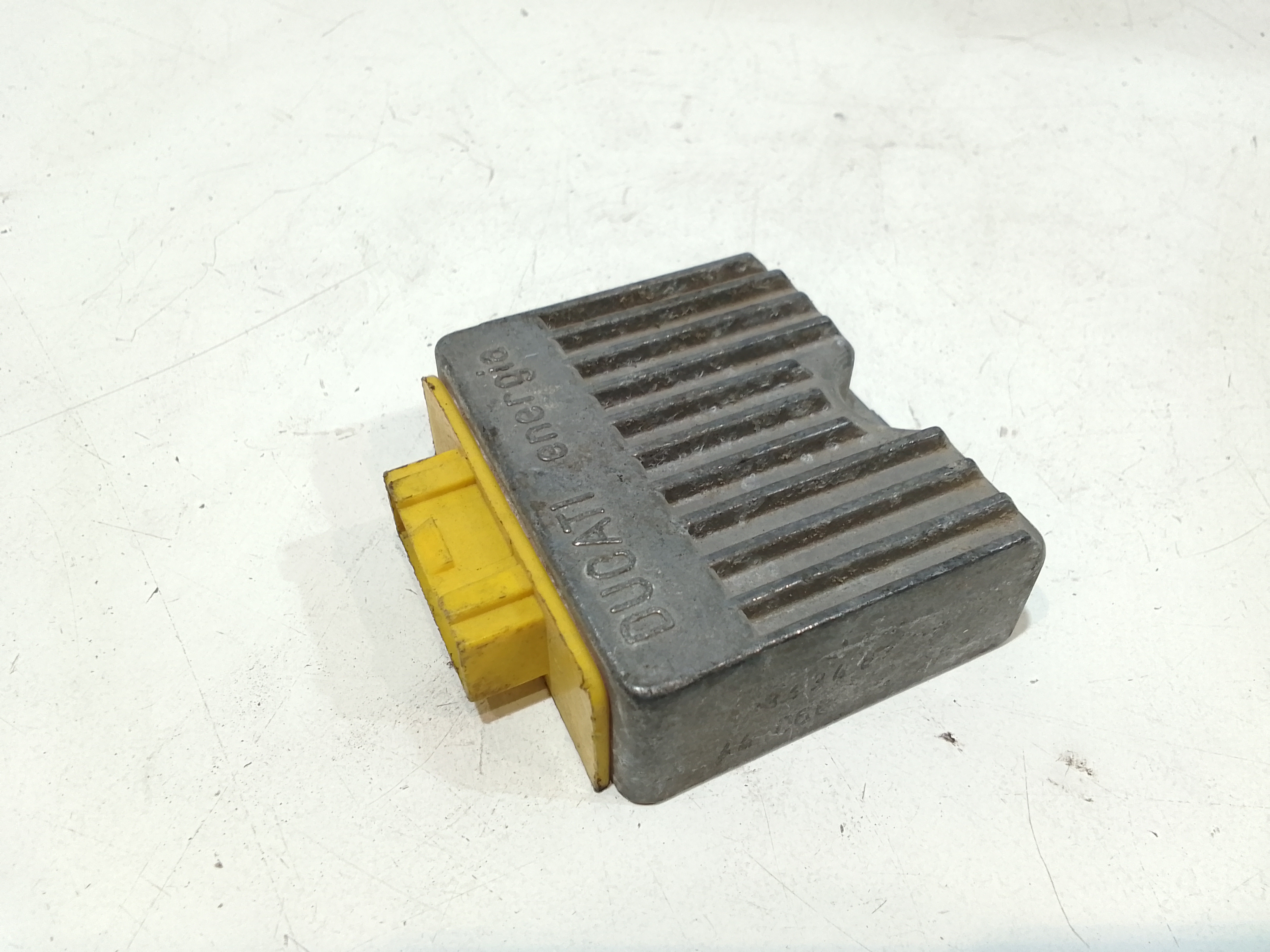 Regolatore tensione per Piaggio Liberty 50cc  (97>06) (1997 - 2006)