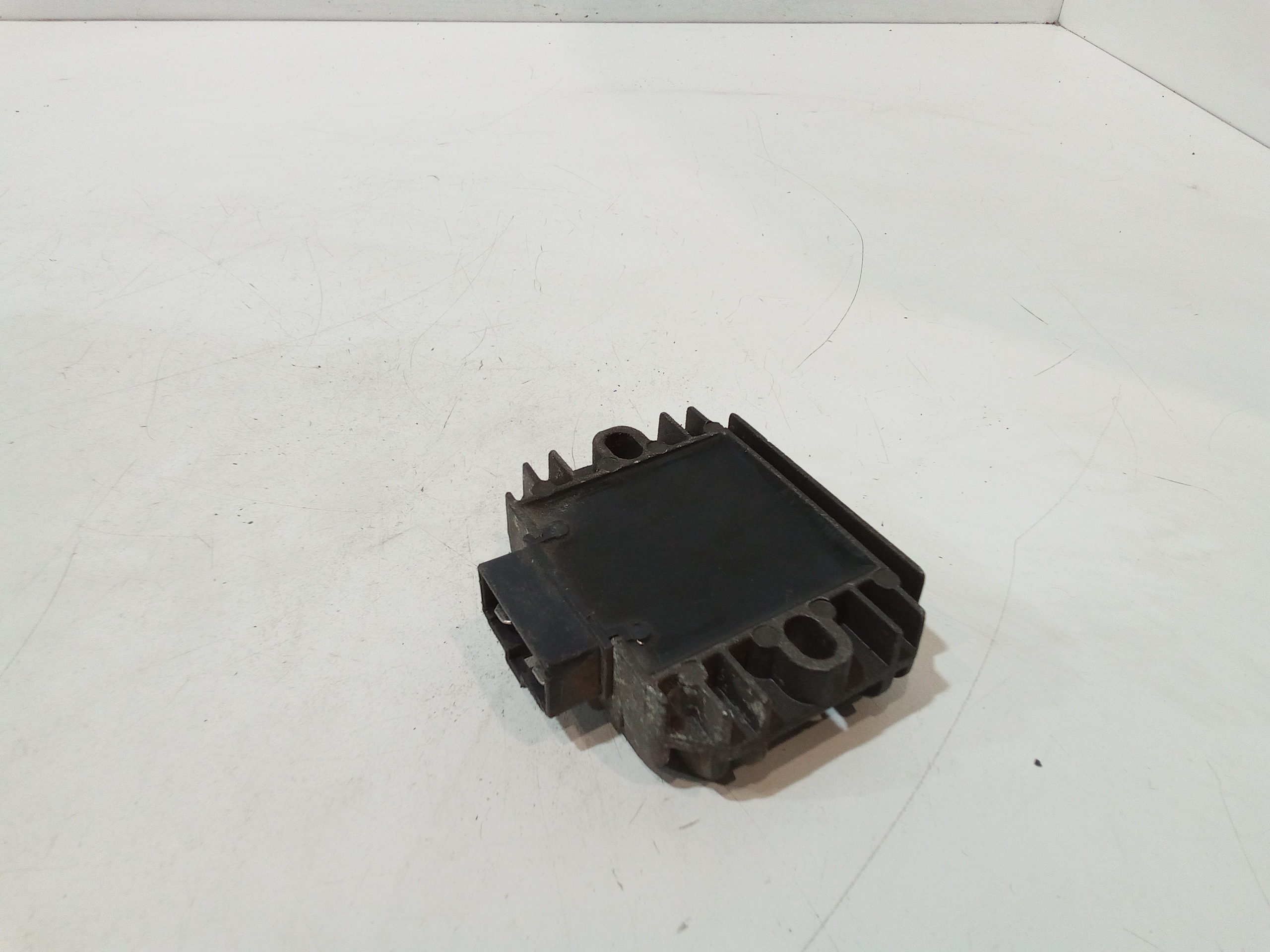 Regolatore di tensione per Piaggio Beverly 200 Serie (2001 - In produzione)