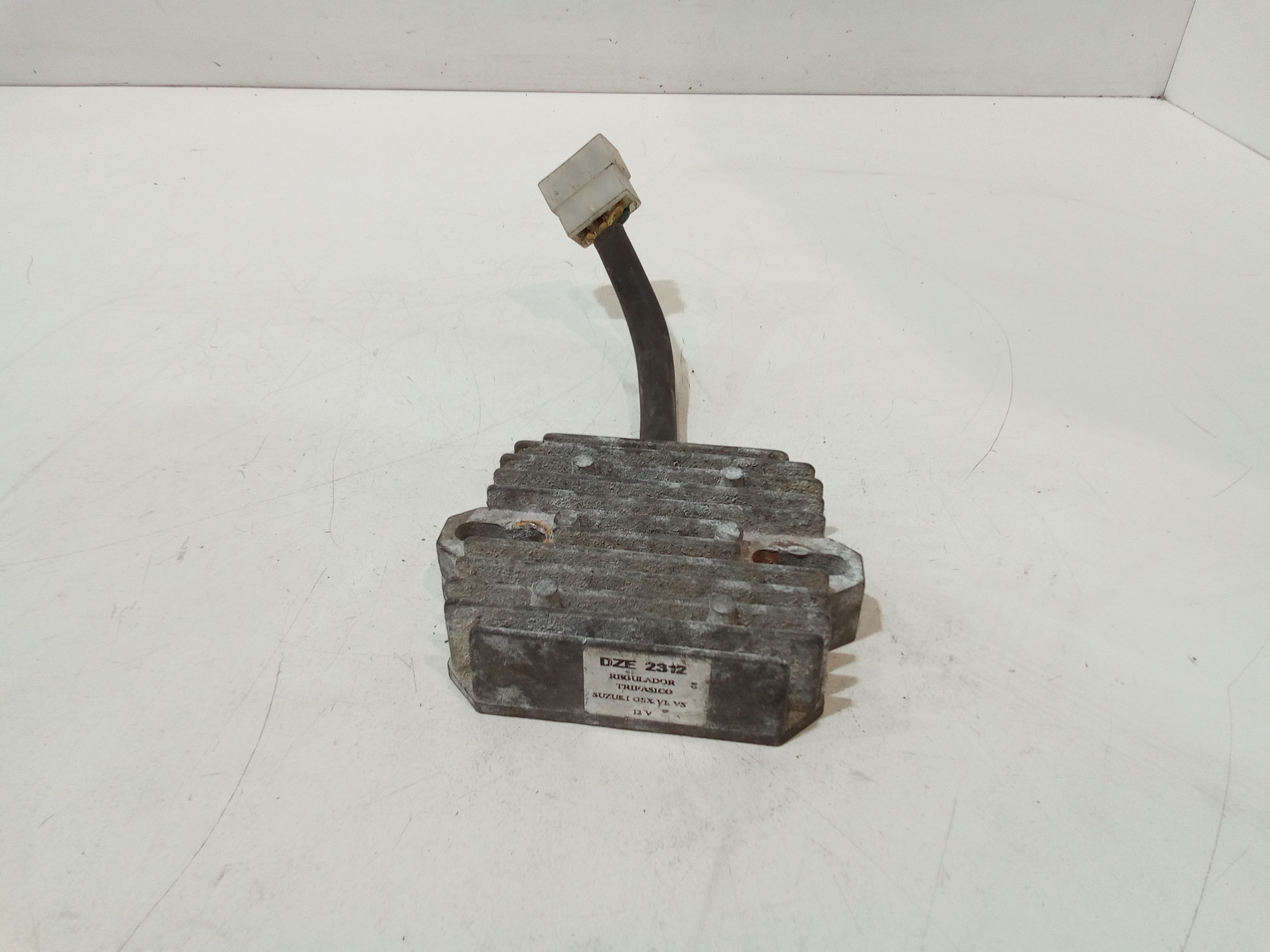 Regolatore di tensione per Suzuki Burgman 400cc (2013 - 2015)