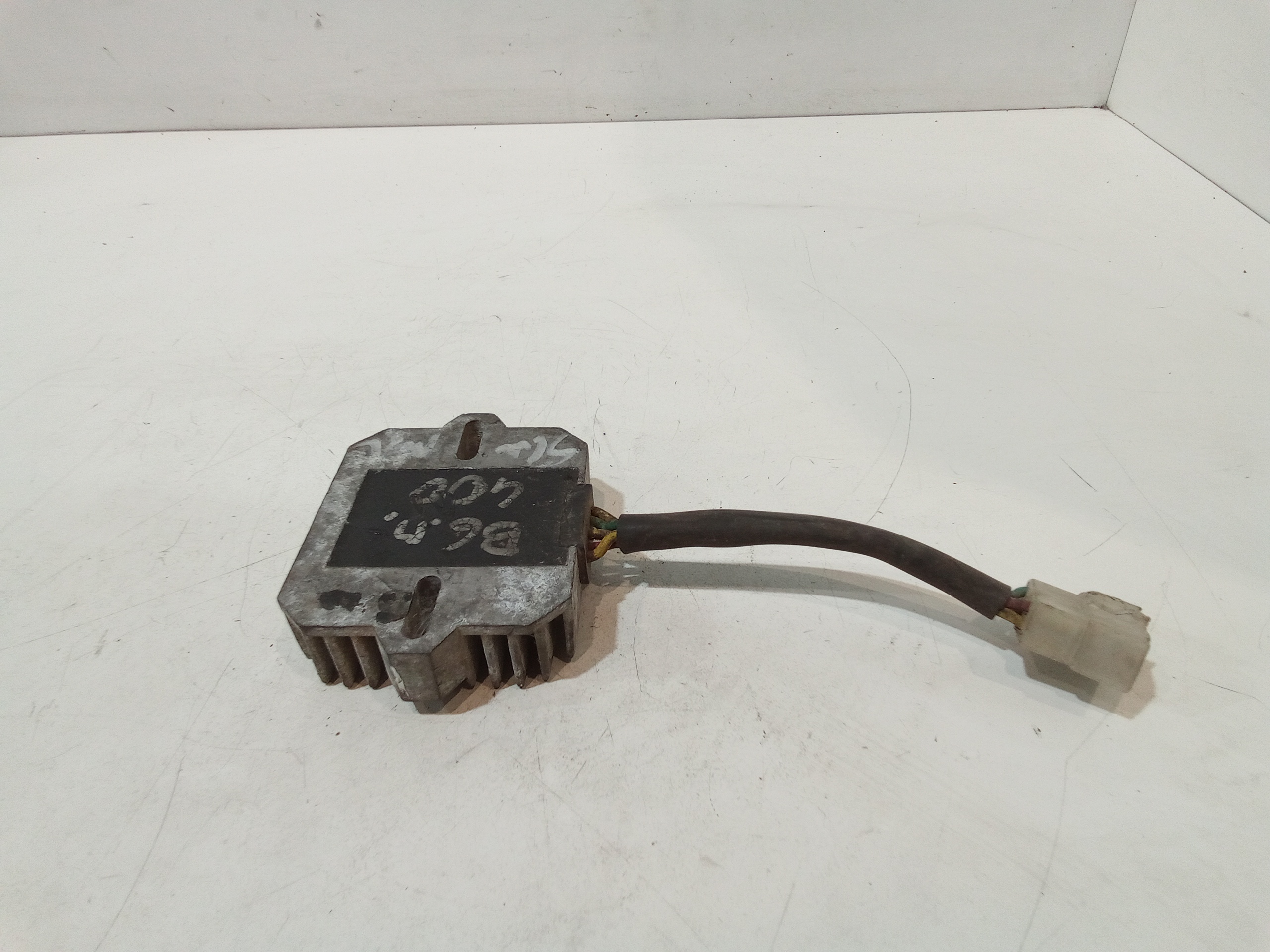 Regolatore di tensione per Suzuki Burgman 400cc (2013 - 2015)