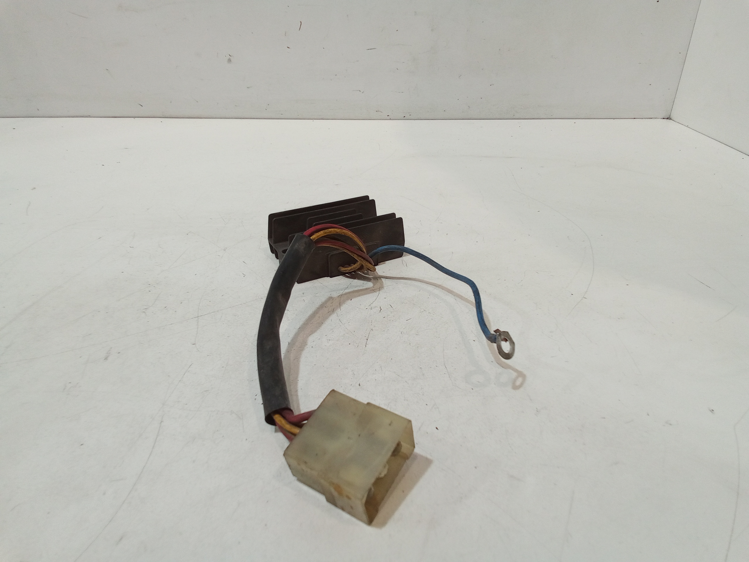 Regolatore di tensione per Aprilia Rs 125cc (06>14) (2006 - 2014)