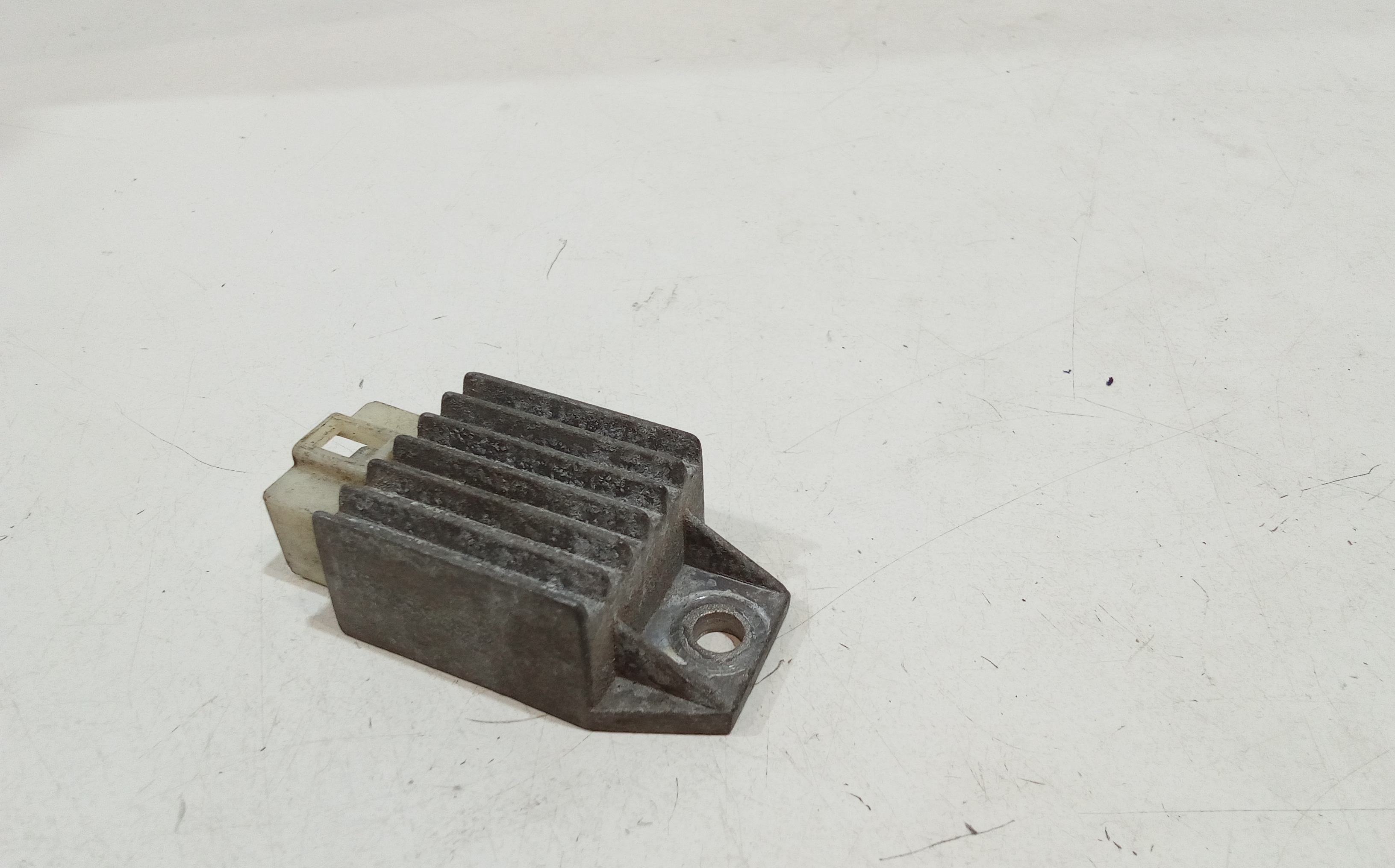 Regolatore di tensione per Malaguti Ciak 125 (1999 - In produzione)