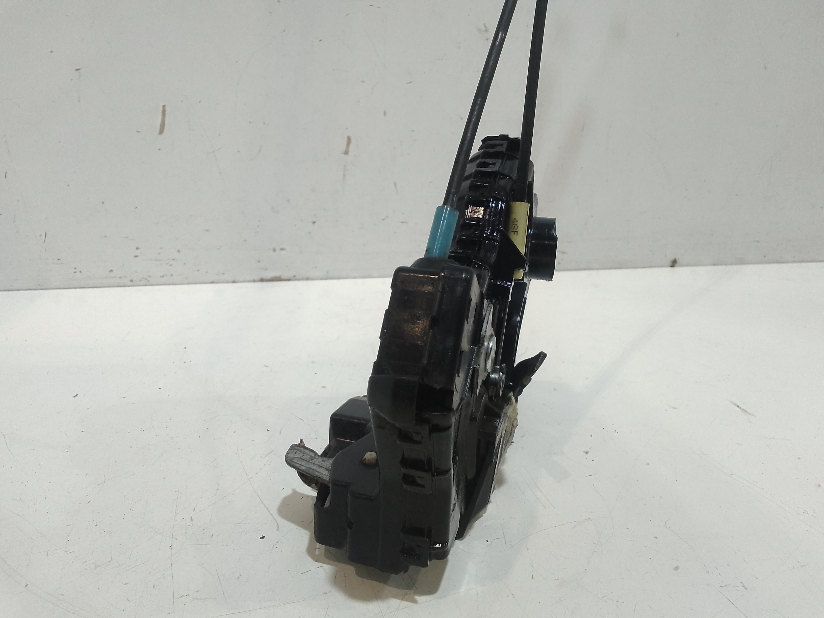 Serratura Anteriore Destra per Toyota Rav4 4 Serie (2005 - 2009)