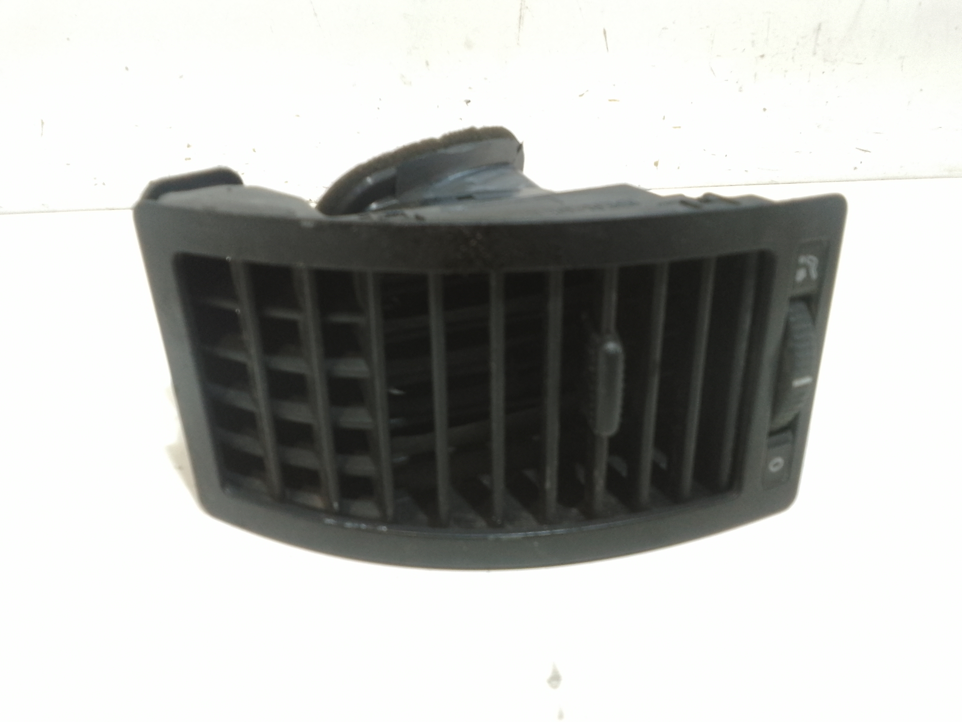 Bocchetta aria cruscotto lato guida per Volkswagen Polo 4 Serie (2001 - 2009)