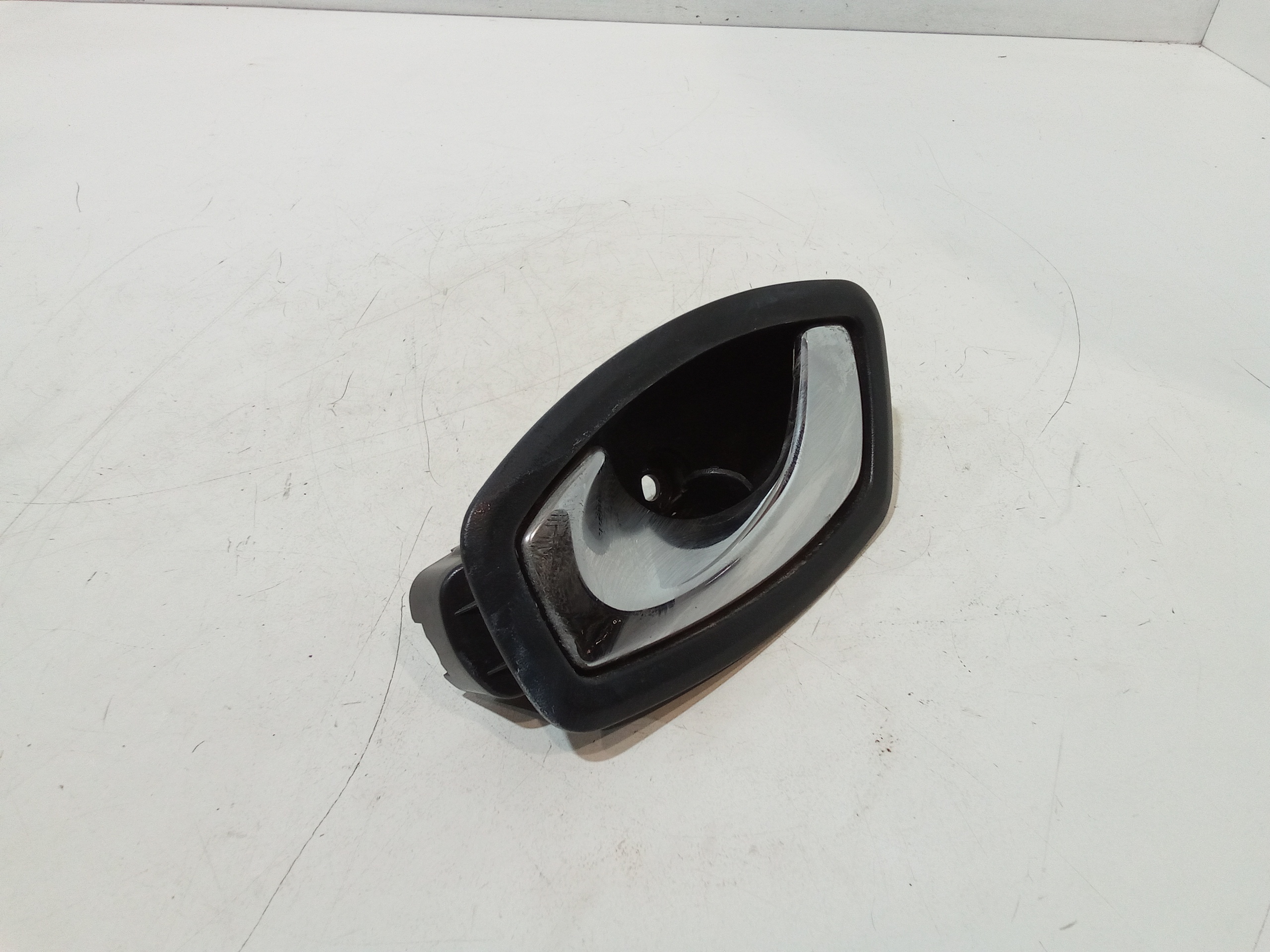 Maniglia interna anteriore Sinistra per Renault Clio Serie Iv (12>19) (2012 - 2019)