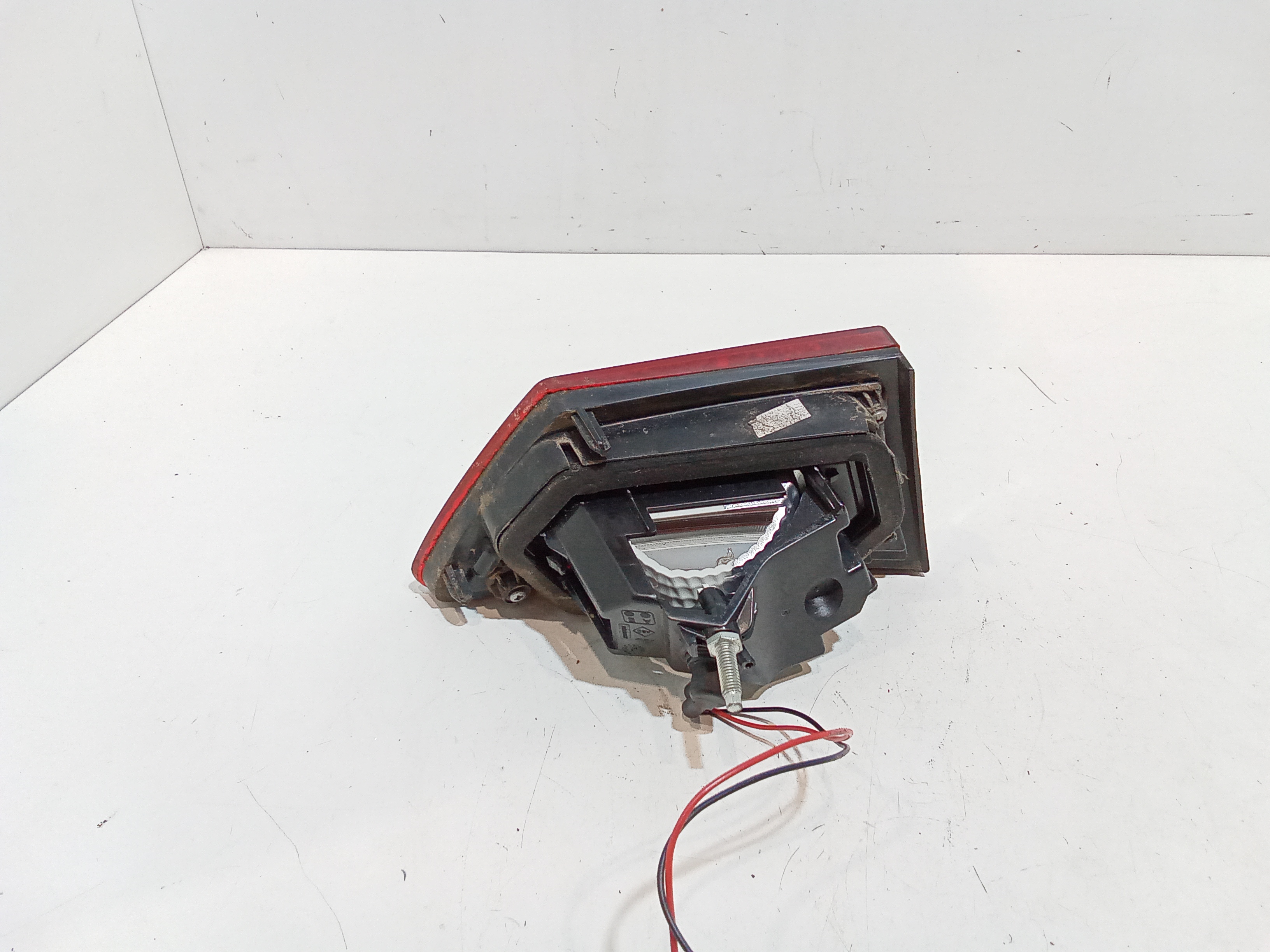 Stop Posteriore Destro Integrato nel Portello per Renault Clio Serie Iv (12>19) (2012 - 2019)