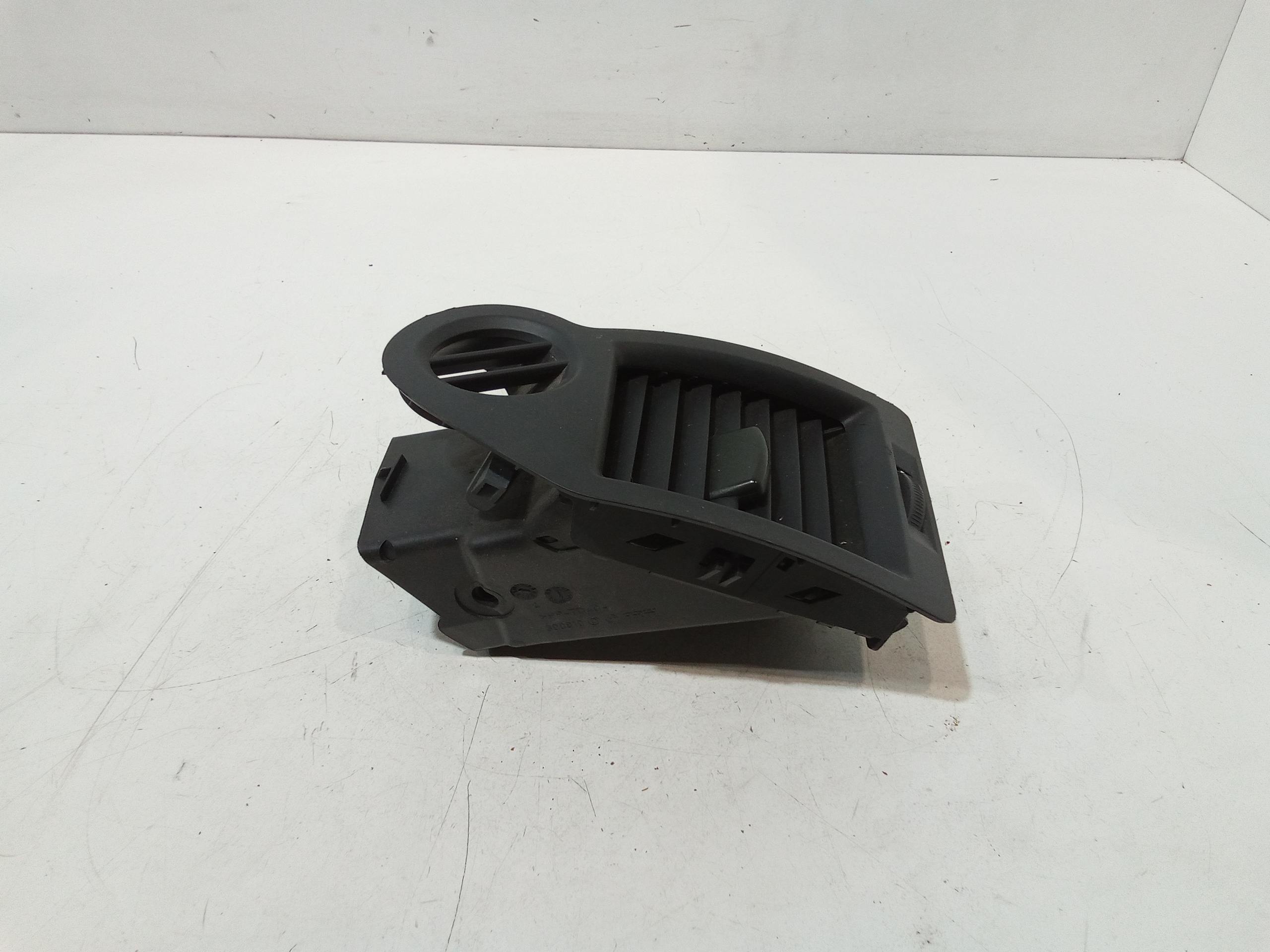 Bocchetta aria cruscotto lato guida per Renault Megane Ll Serie (02>06) (2002 - 2006)