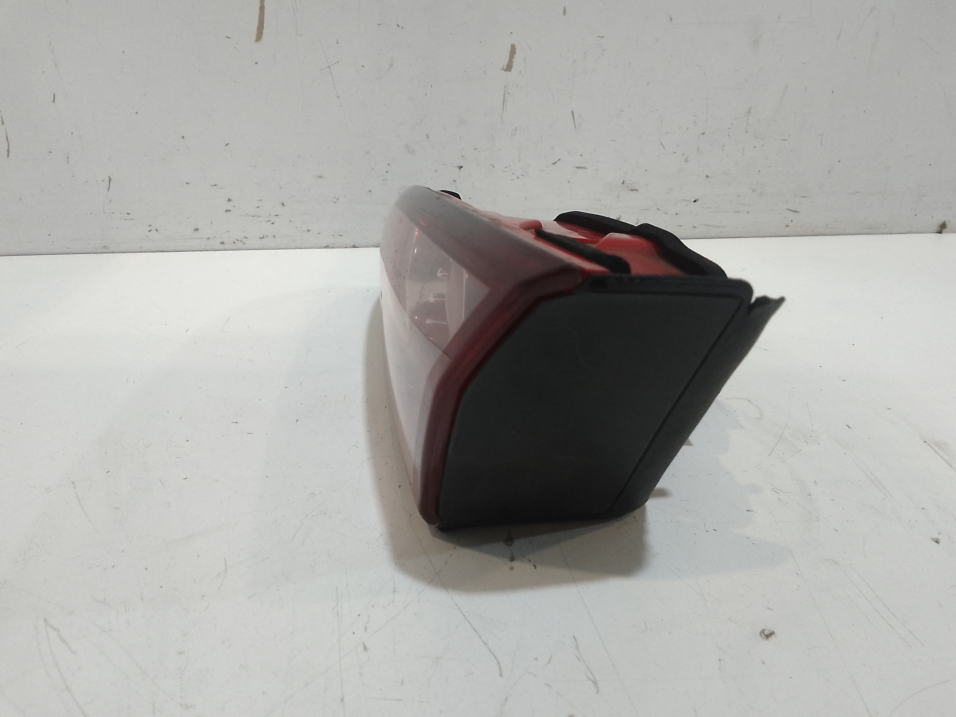 Stop Posteriore Destro Integrato nel Portello per Alfa Romeo 159 Sportwagon Serie (05>11) (2005 - 2011)