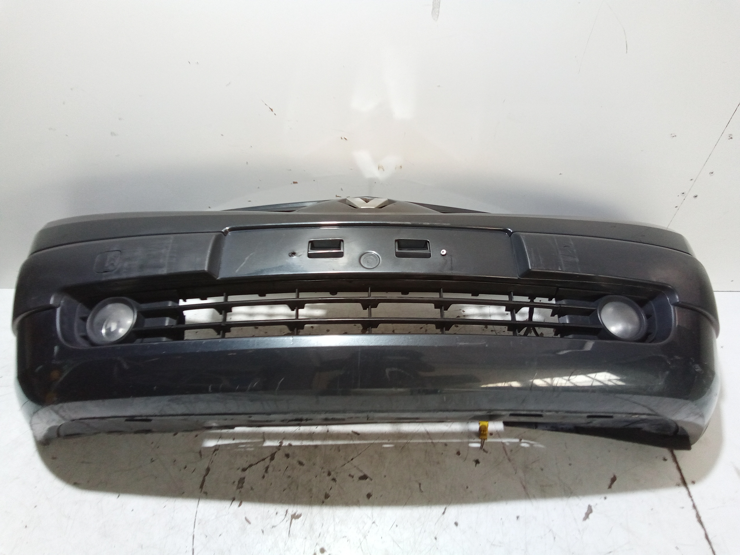 Paraurti Anteriore Completo per Renault Megane Ll Serie (02>06) (2002 - 2006)