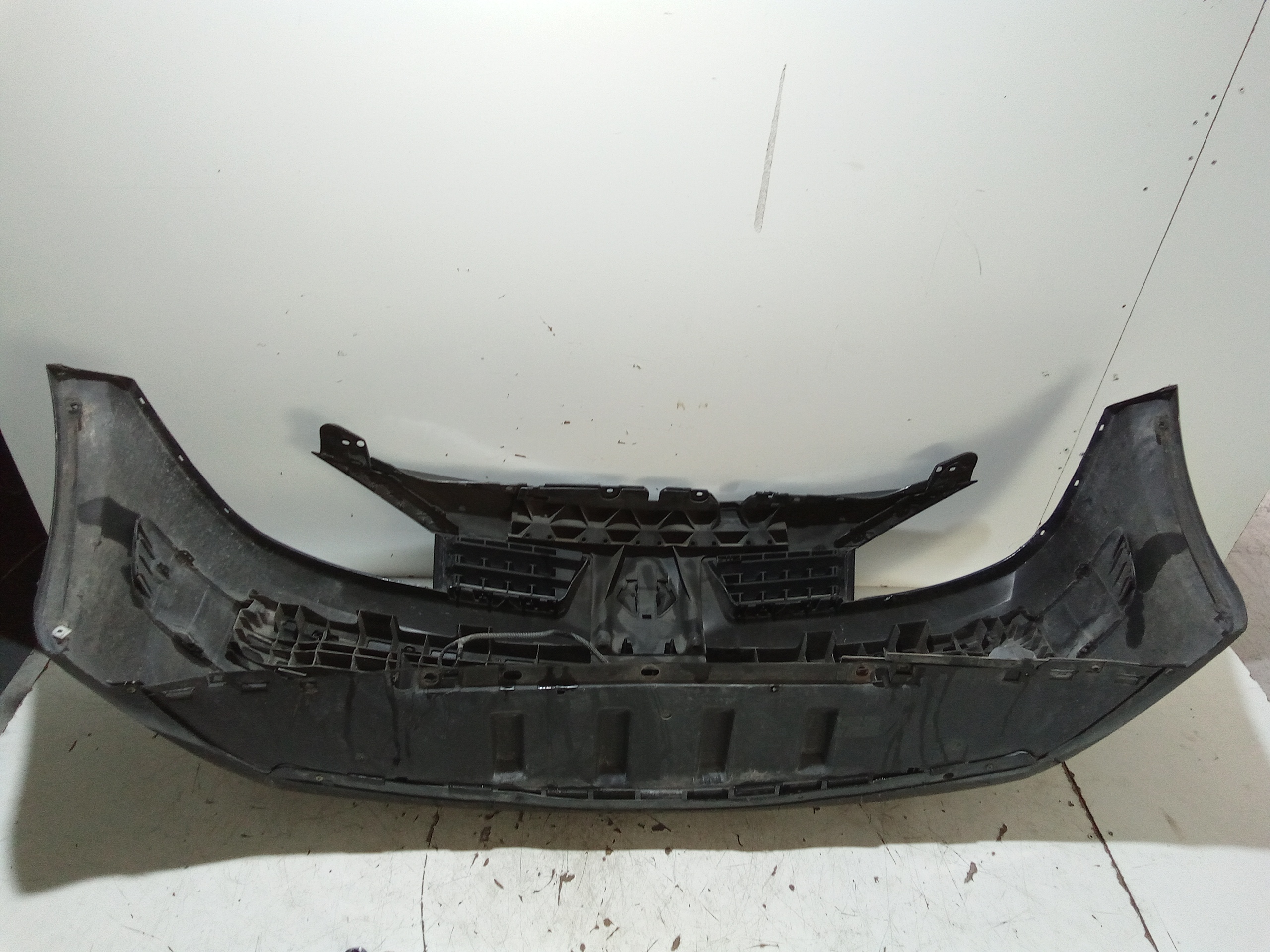 Paraurti Anteriore Completo per Renault Megane Ll Serie (02>06) (2002 - 2006)