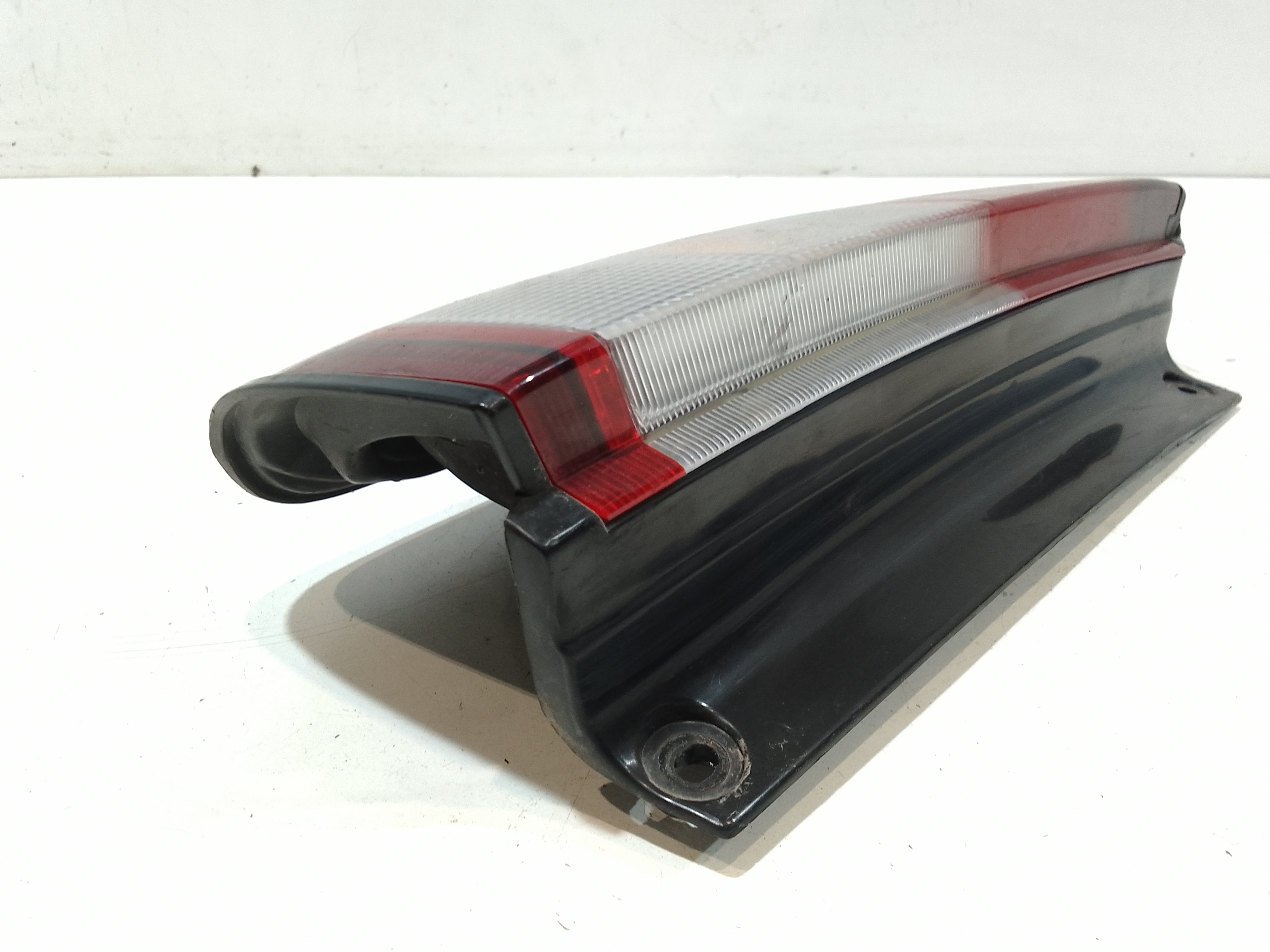 Stop fanale Posteriore sinistro lato Guida per Suzuki Ignis 1 Serie (2000 - 2003)