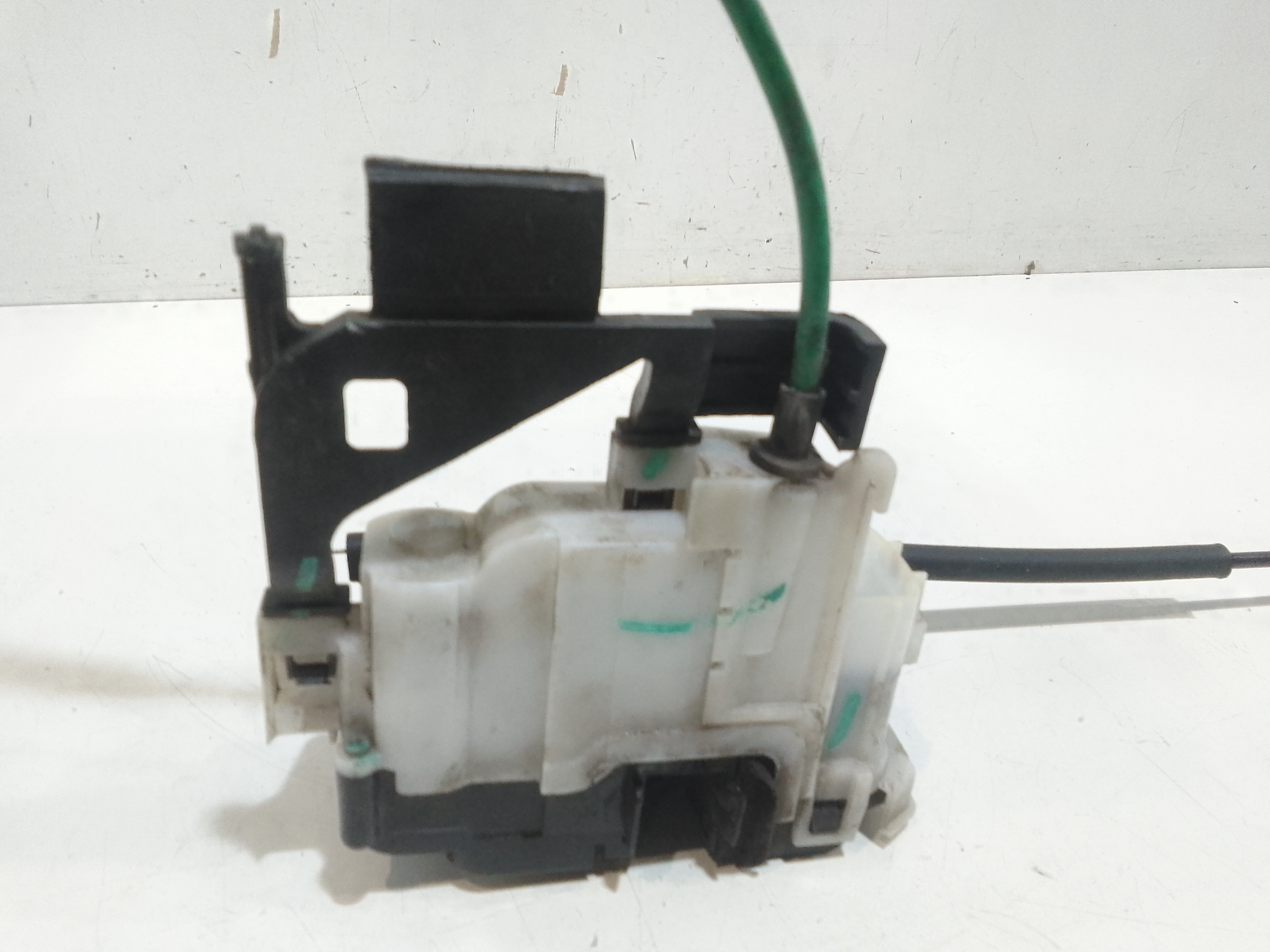 Serratura Posteriore destra per Alfa Romeo 159 Sportwagon Serie (05>11) (2005 - 2011)