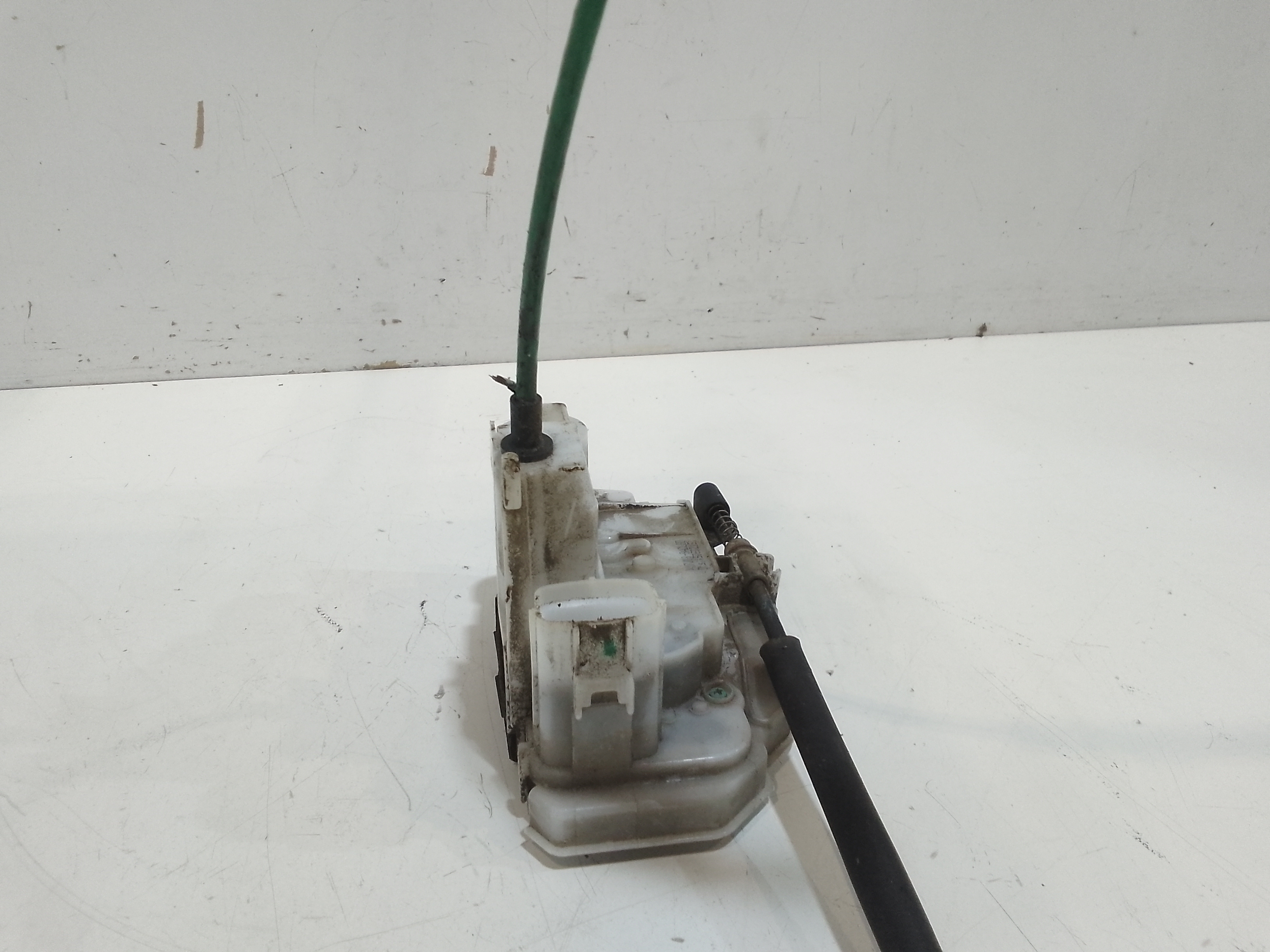 Serratura Anteriore Destra per Alfa Romeo 159 Sportwagon Serie (05>11) (2005 - 2011)