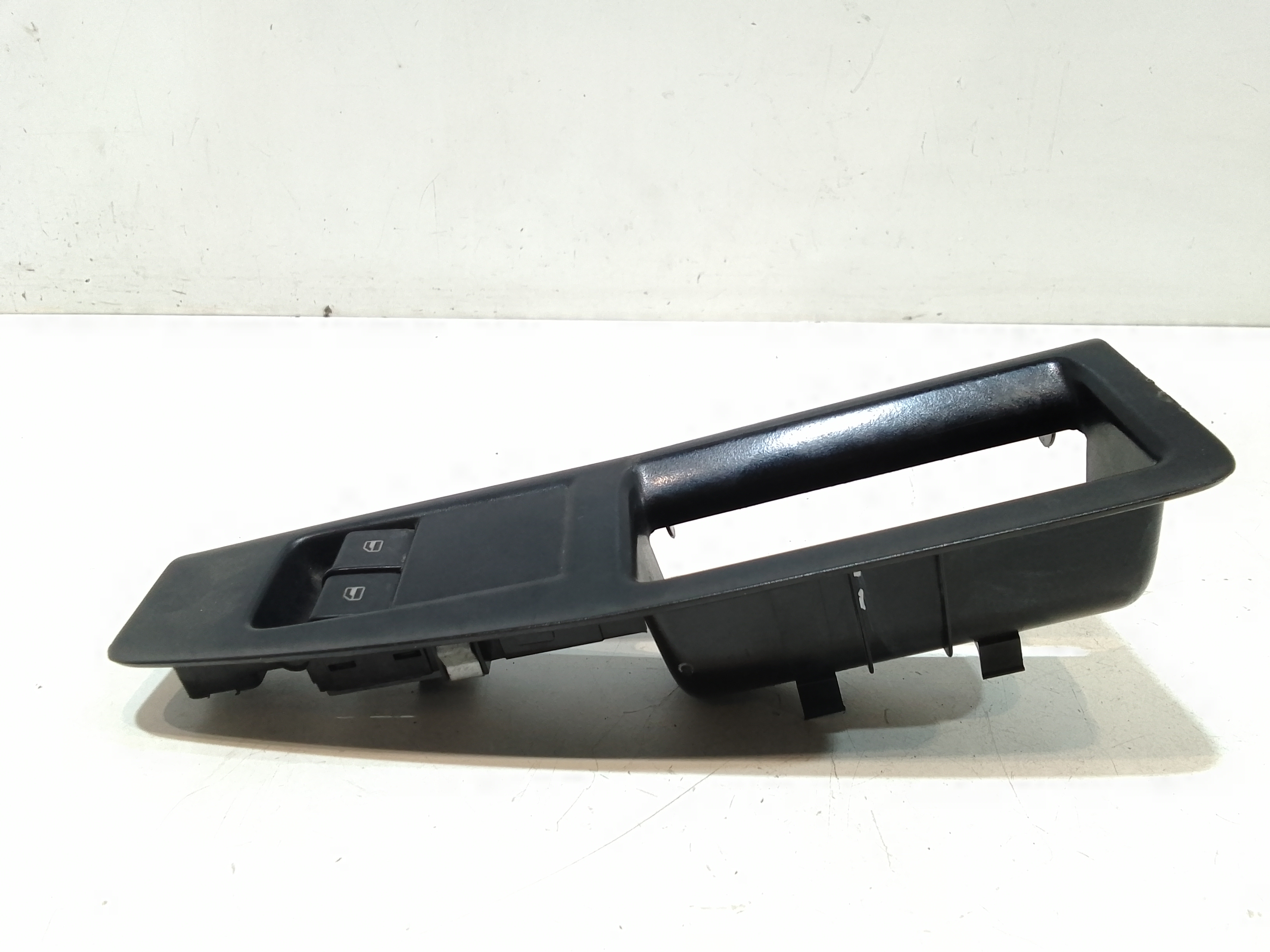 Pulsantiera anteriore sinistra Guida per Volkswagen Polo 4 Serie (2001 - 2009)