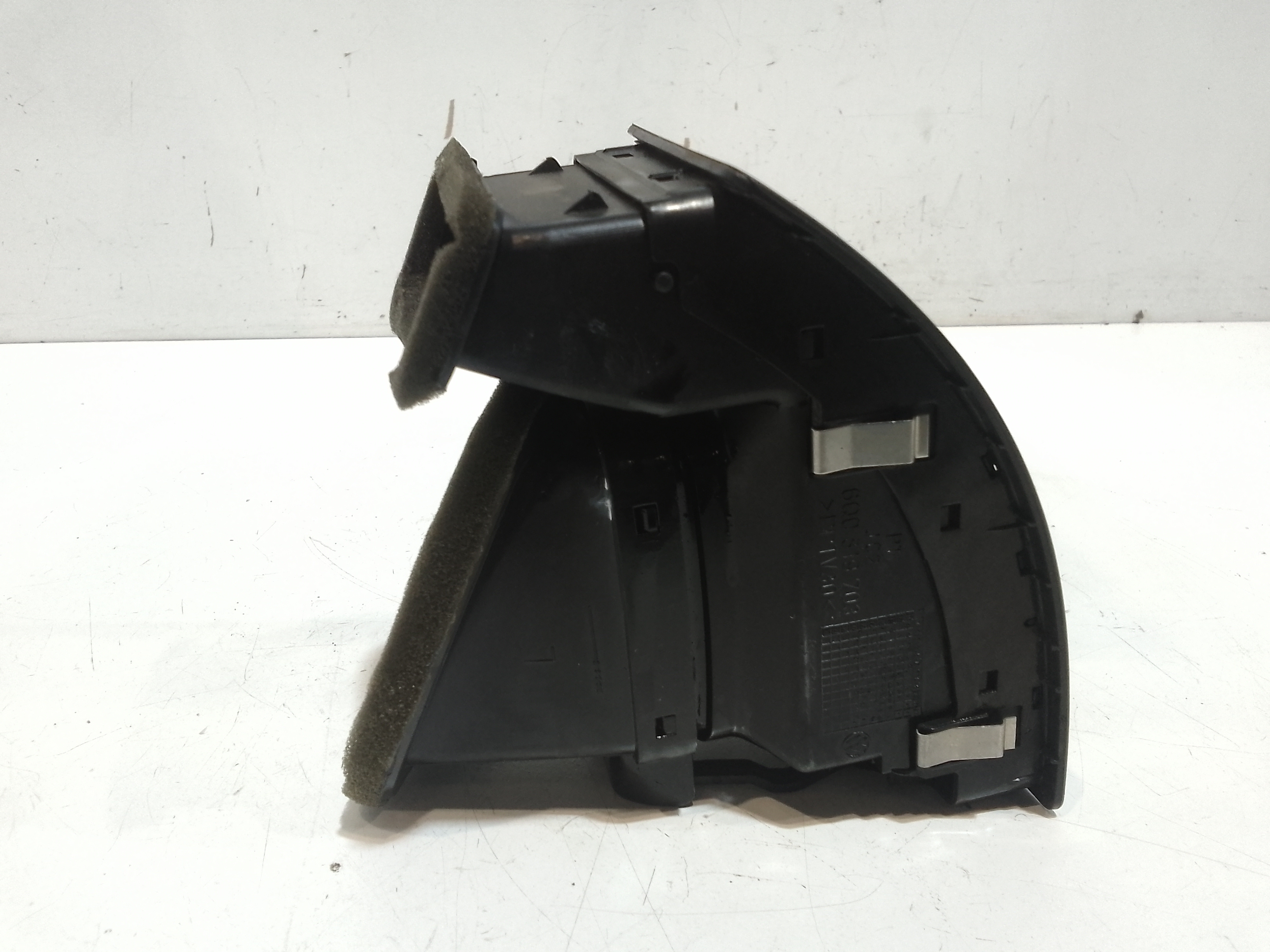 Bocchetta aria cruscotto lato guida per Volkswagen Polo 4 Serie (2001 - 2009)