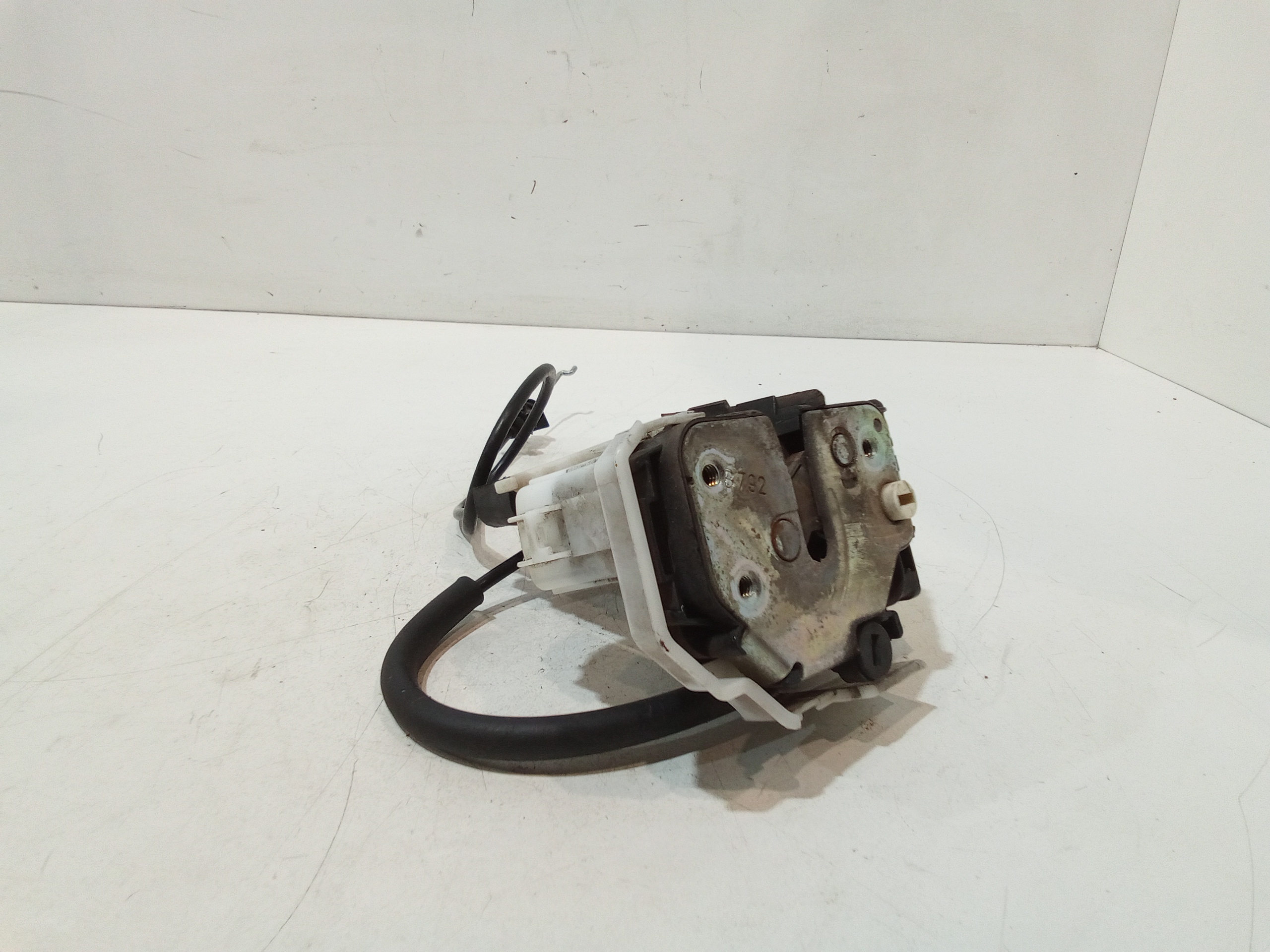 Serratura Posteriore Sinistra per Alfa Romeo 159 Sportwagon Serie (05>11) (2005 - 2011)