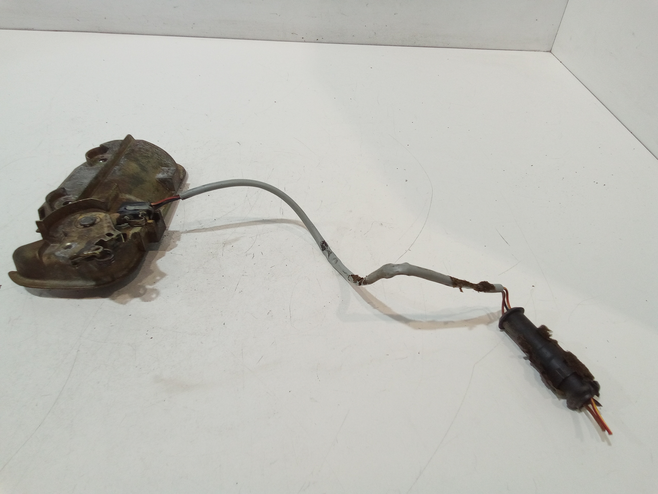 Supporto maniglia anteriore sinistra per Opel Tigra 1 Serie (1994 - 2001)