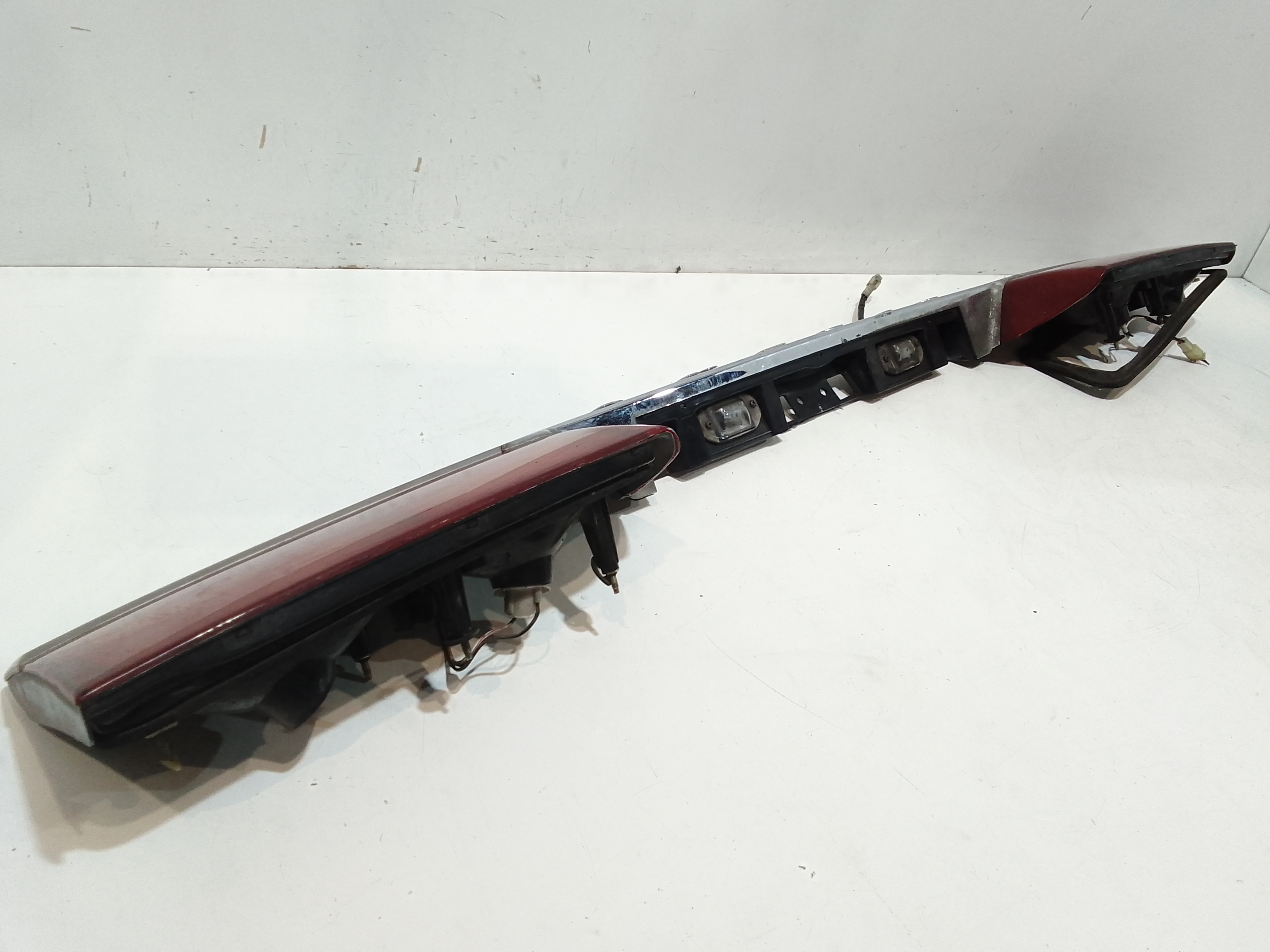 Stop centrale fascia portellone posteriore per Kia Pregio 1 Serie (2002 - In produzione)